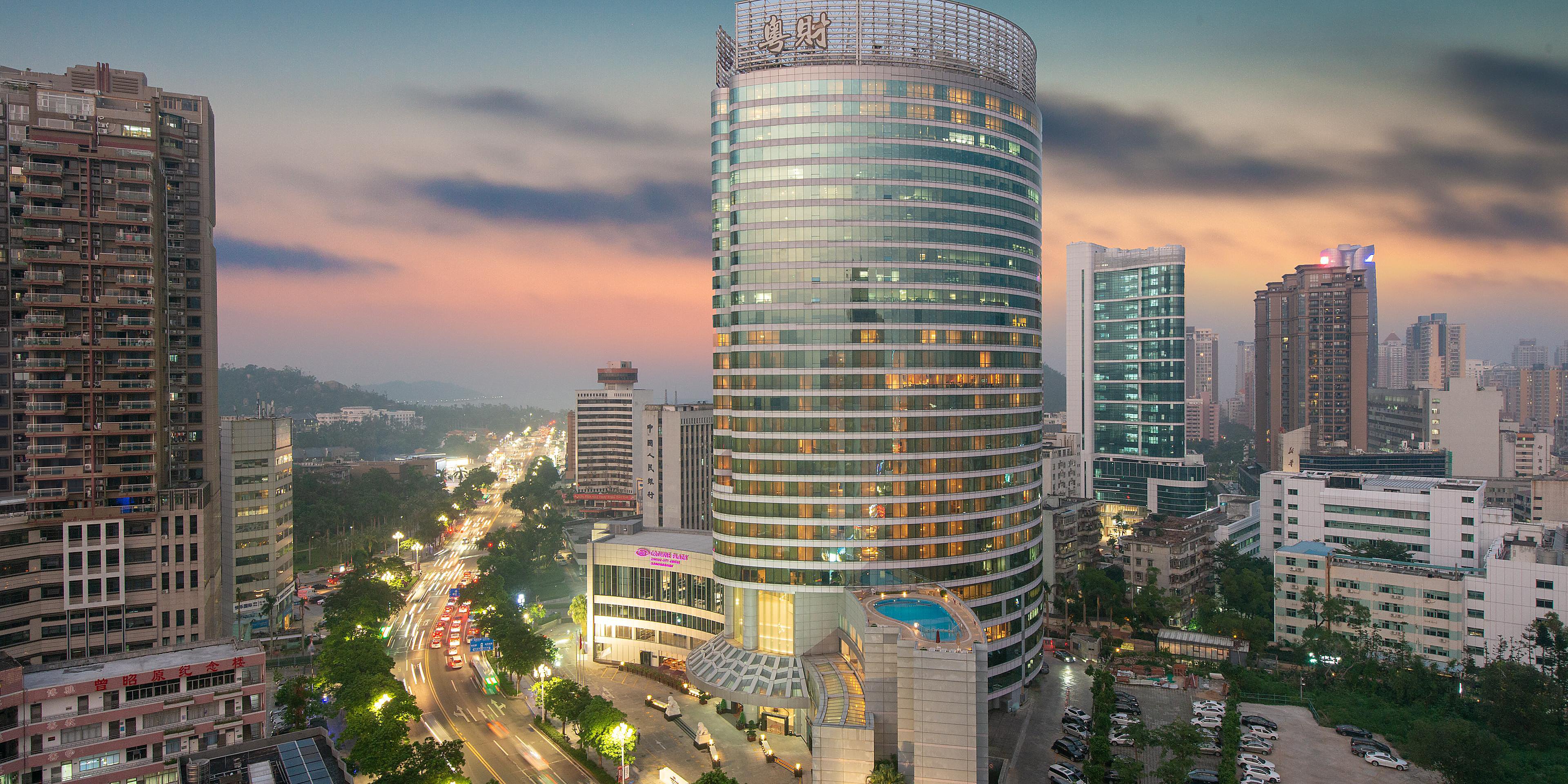 crowne plaza 珠海粤财皇冠假日酒店