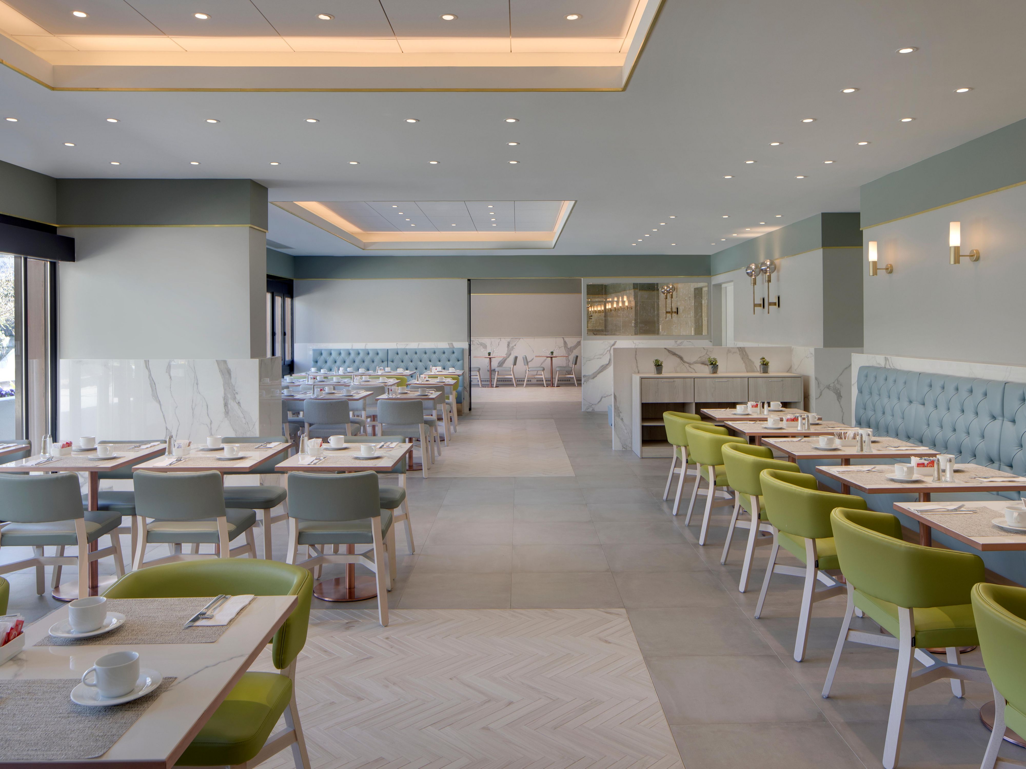 crowne-plaza-zurich-5484309303-4x3