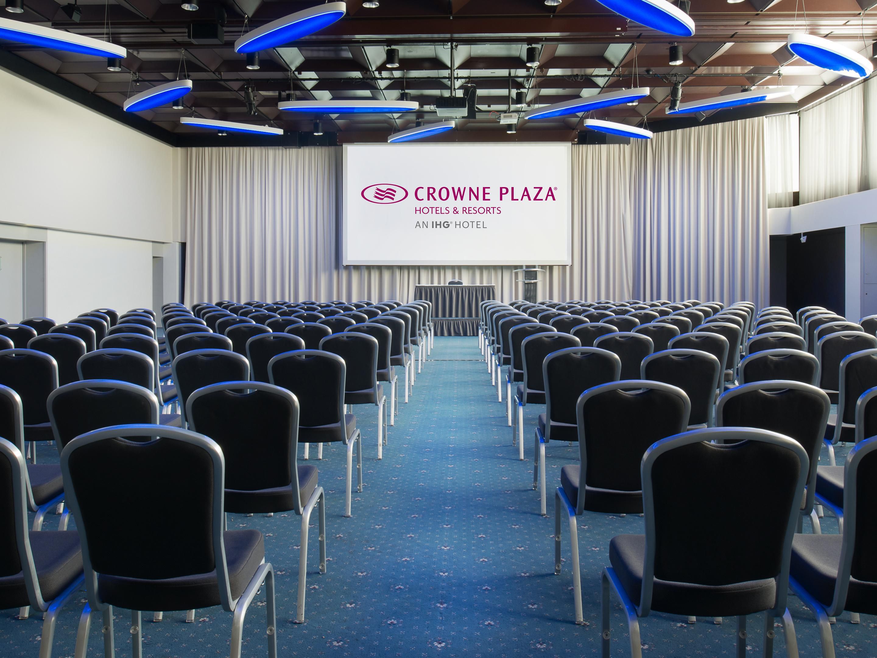 We’re honoured to be nominated for the Swiss Location Award 2025! From 1–31 May, event professionals and guests can rate Crowne Plaza Zurich on eventlokale.ch. Celebrating excellence since 2016, this year’s award sees a record 2,000+ participating locations.