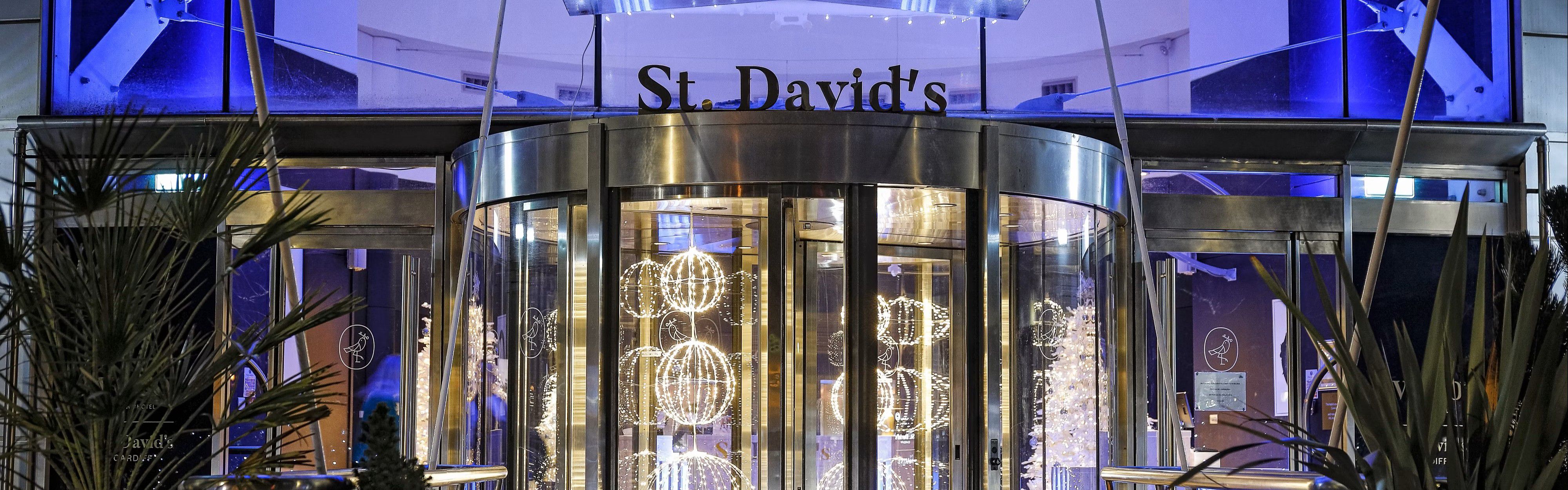 Hotel entrance decorated for the holidays