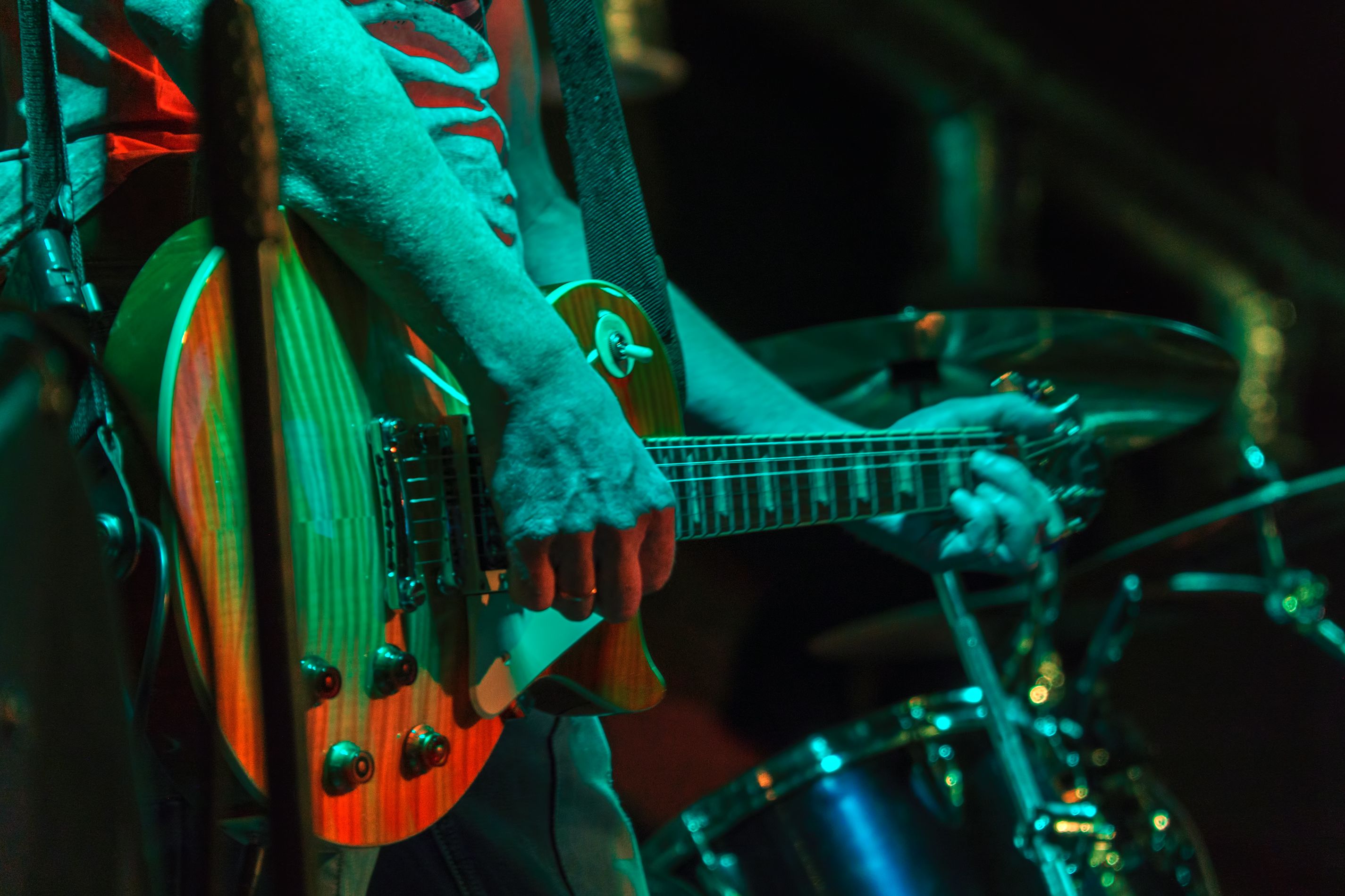electric guitar