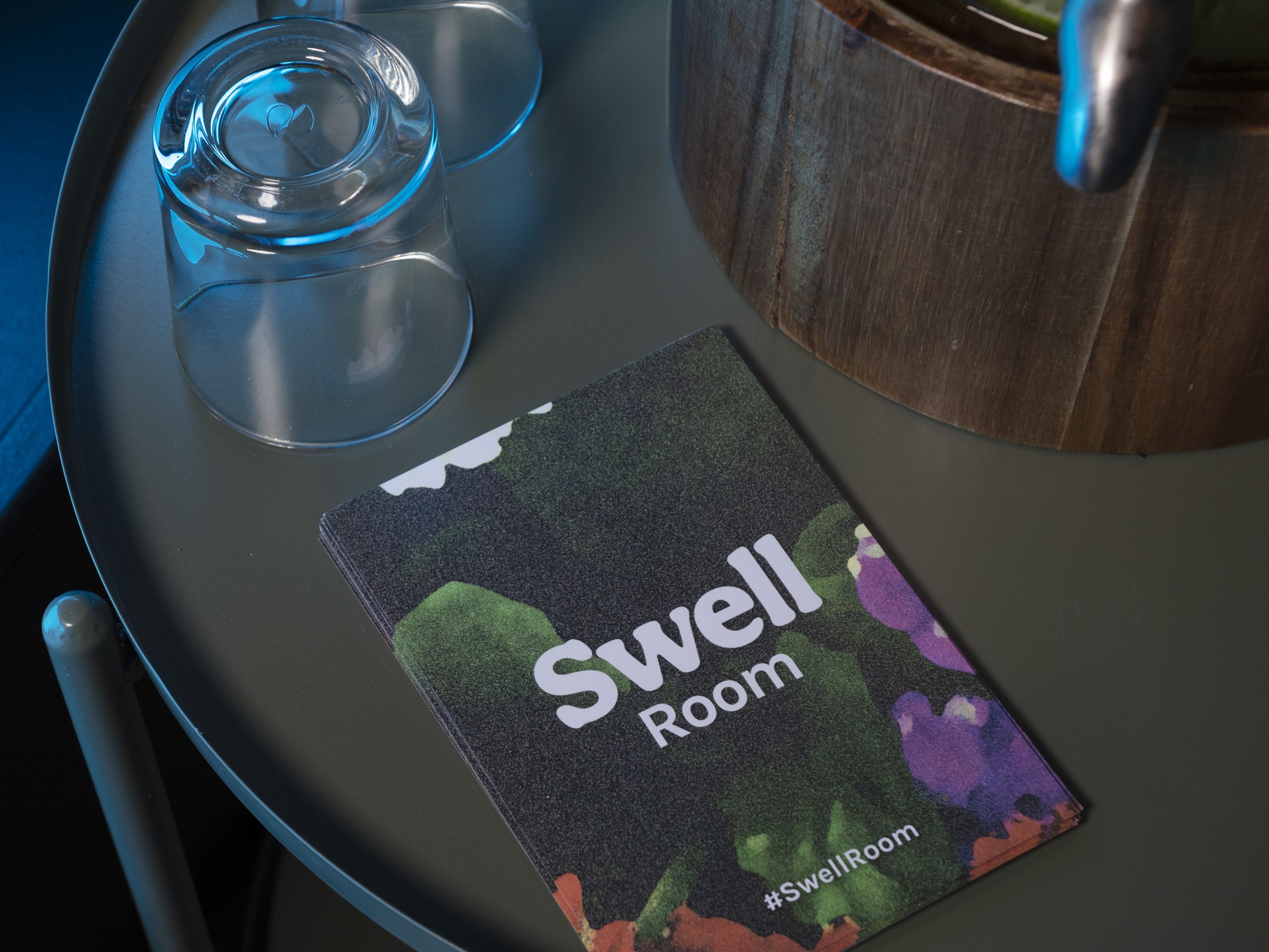 Pamphlet for the Swell room
