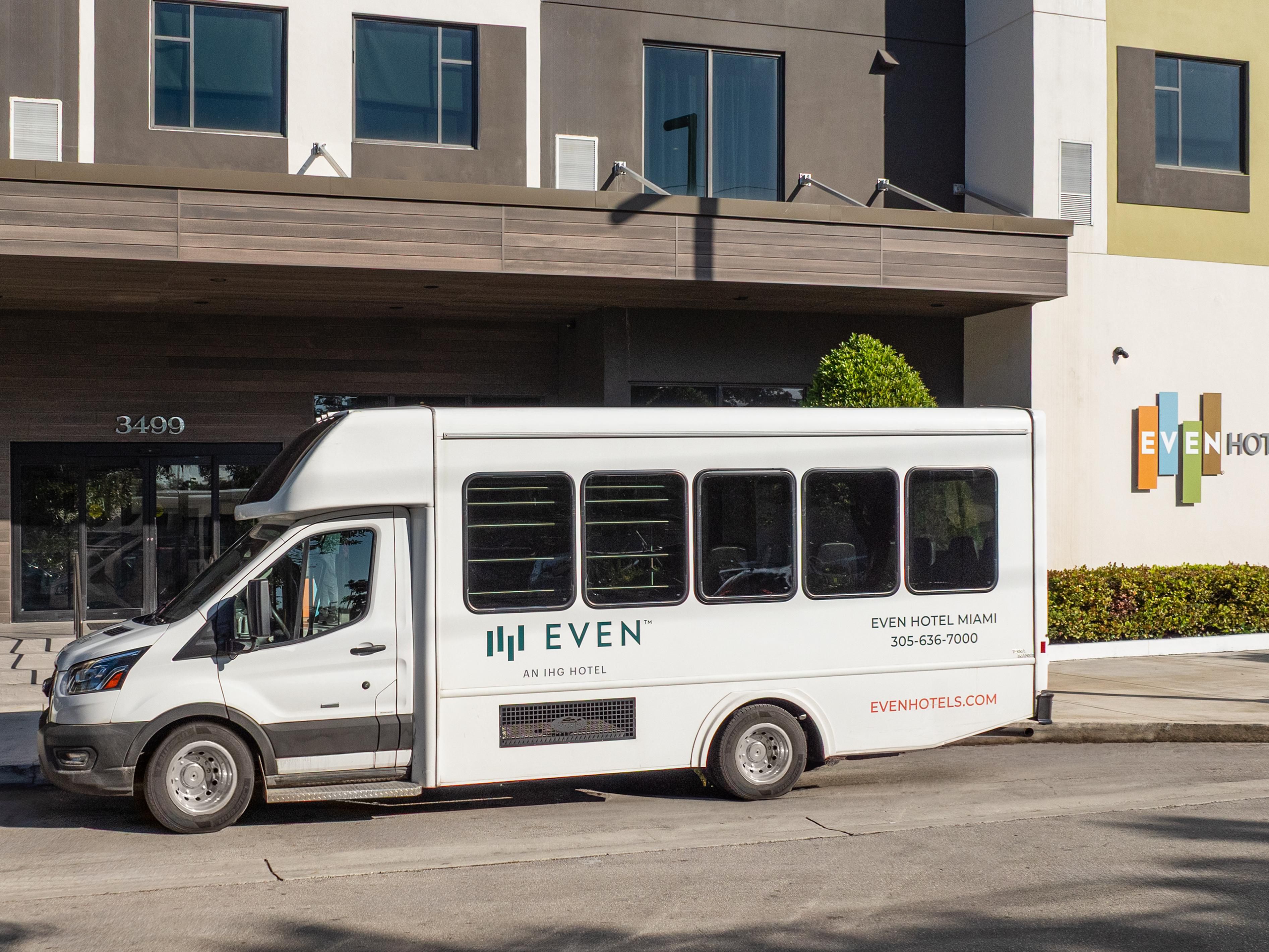 Ariport shuttle in front of Even Miami