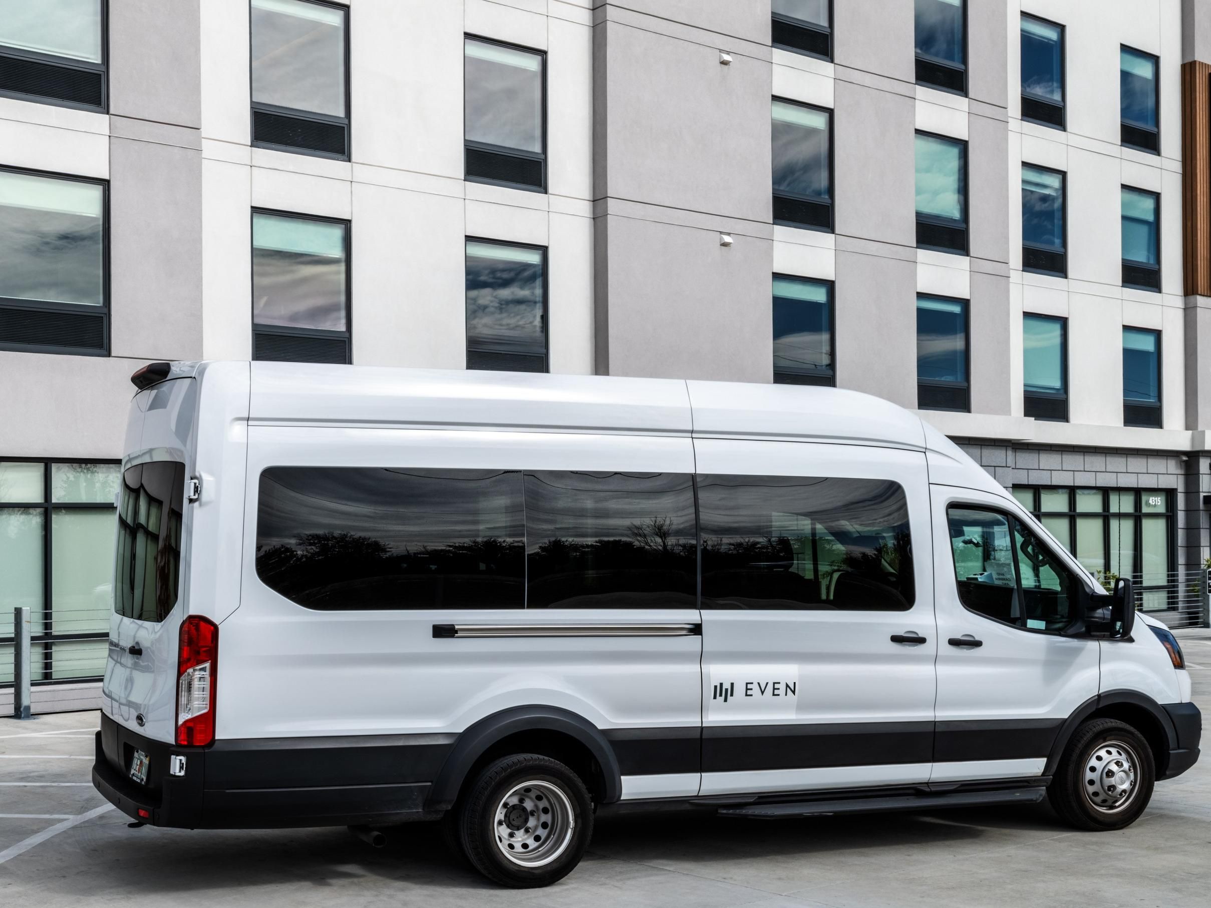 Ariport shuttle in front of Even Miami