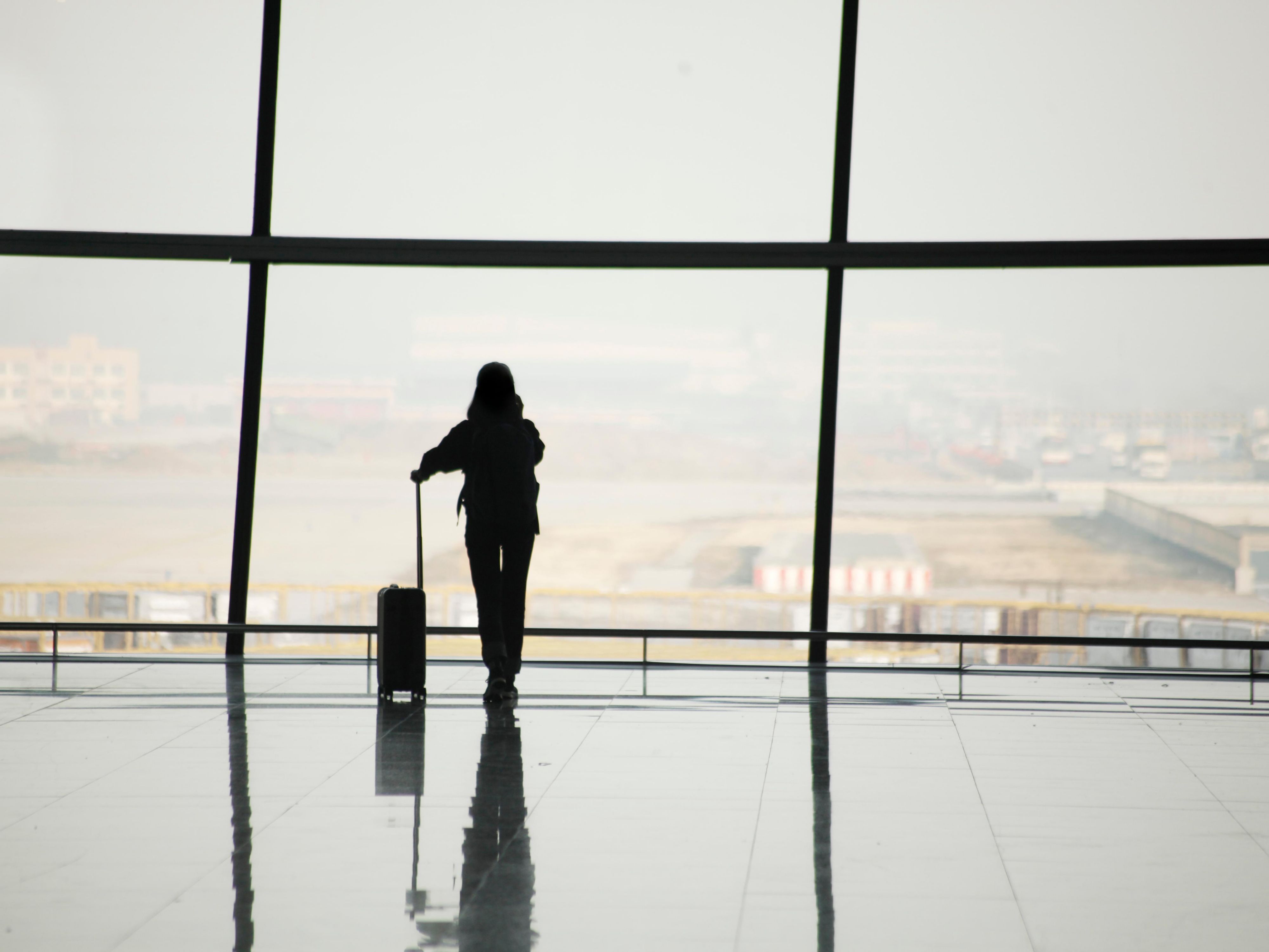 Why wait? Start planning your 2026 New York escape! Book our Early and Save rate at our Midtown East hotel to enjoy special savings and flexible dates. Unwind in thoughtfully designed rooms, maintain your routine in our 24/7 athletic studio, savor our onsite restaurant EVEN Kitchen & Bar, and enjoy complimentary Wi-Fi throughout your stay.