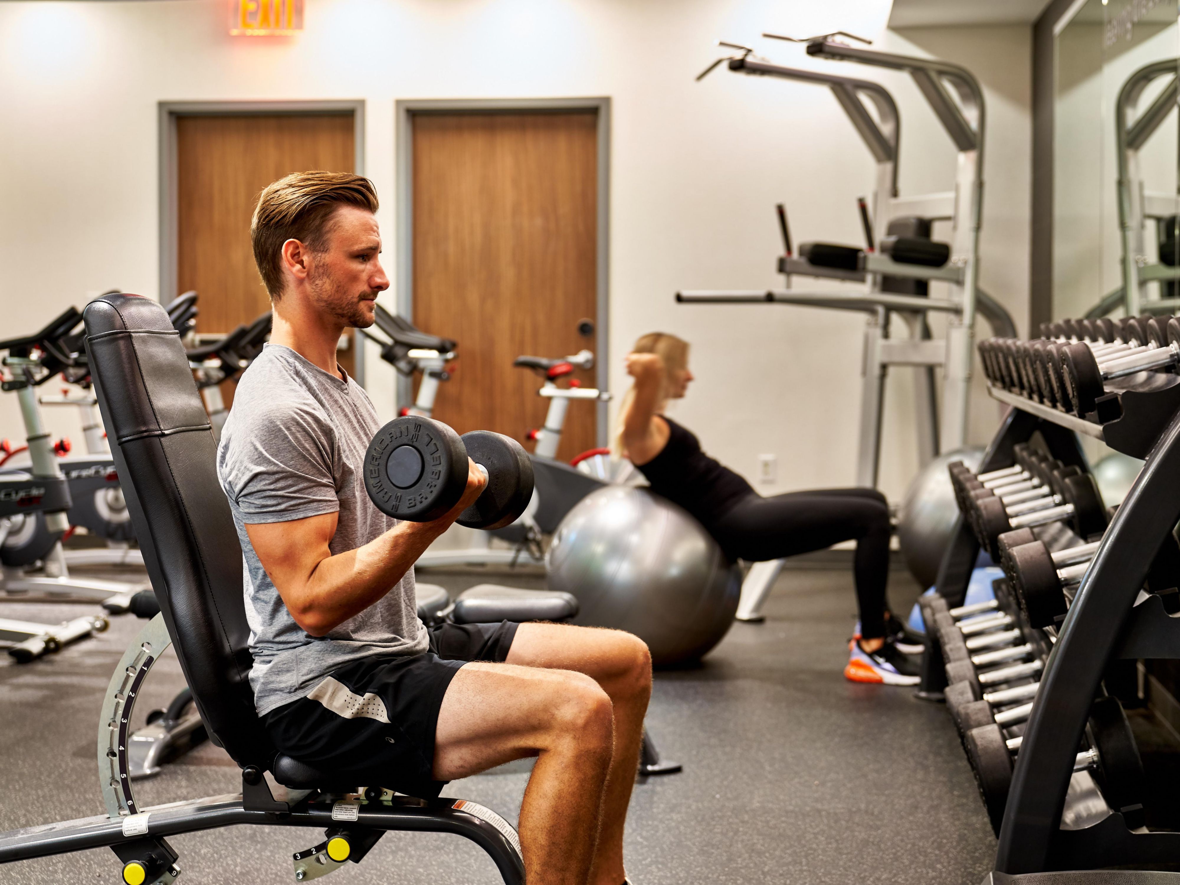 From Woodway Treadmills to fruit-infused water, our athletic studio has everything you need to keep up your workout routine. EVEN better? Our studio is open 24 hours a day, seven days a week. With multiple sets of each type of machine, there’s plenty of space for everyone. Feel your best everyday with our athletic studio. 
