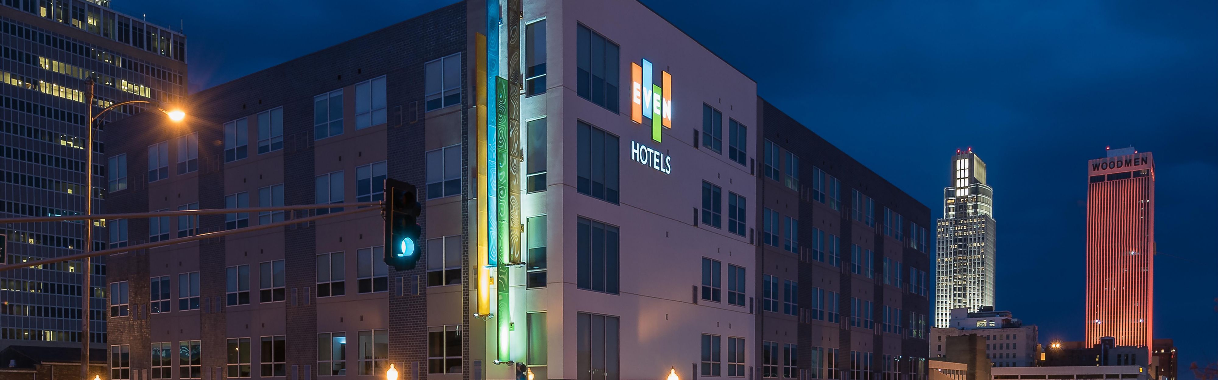 $hotelInfo.mediaDetails.welcomePhotos.primaryPhoto.caption}