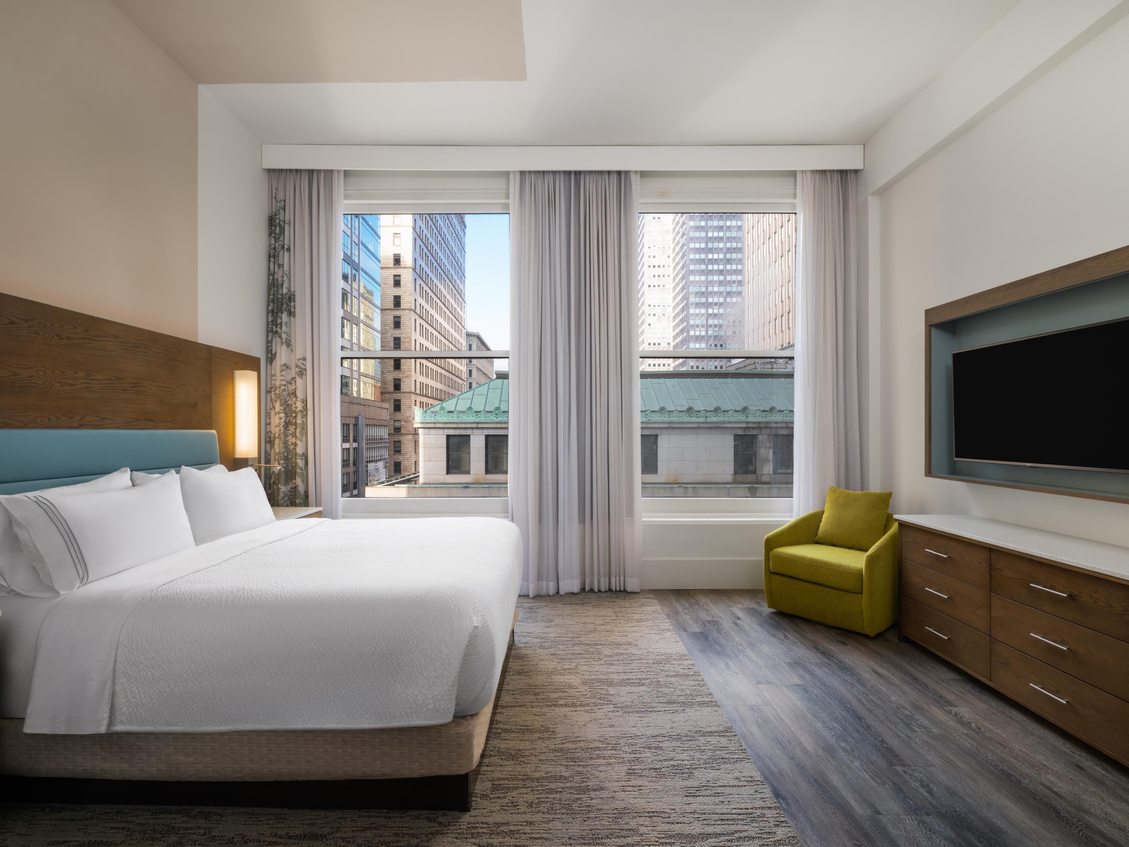 Suite with stunning sunset views over downtown Pittsburgh.