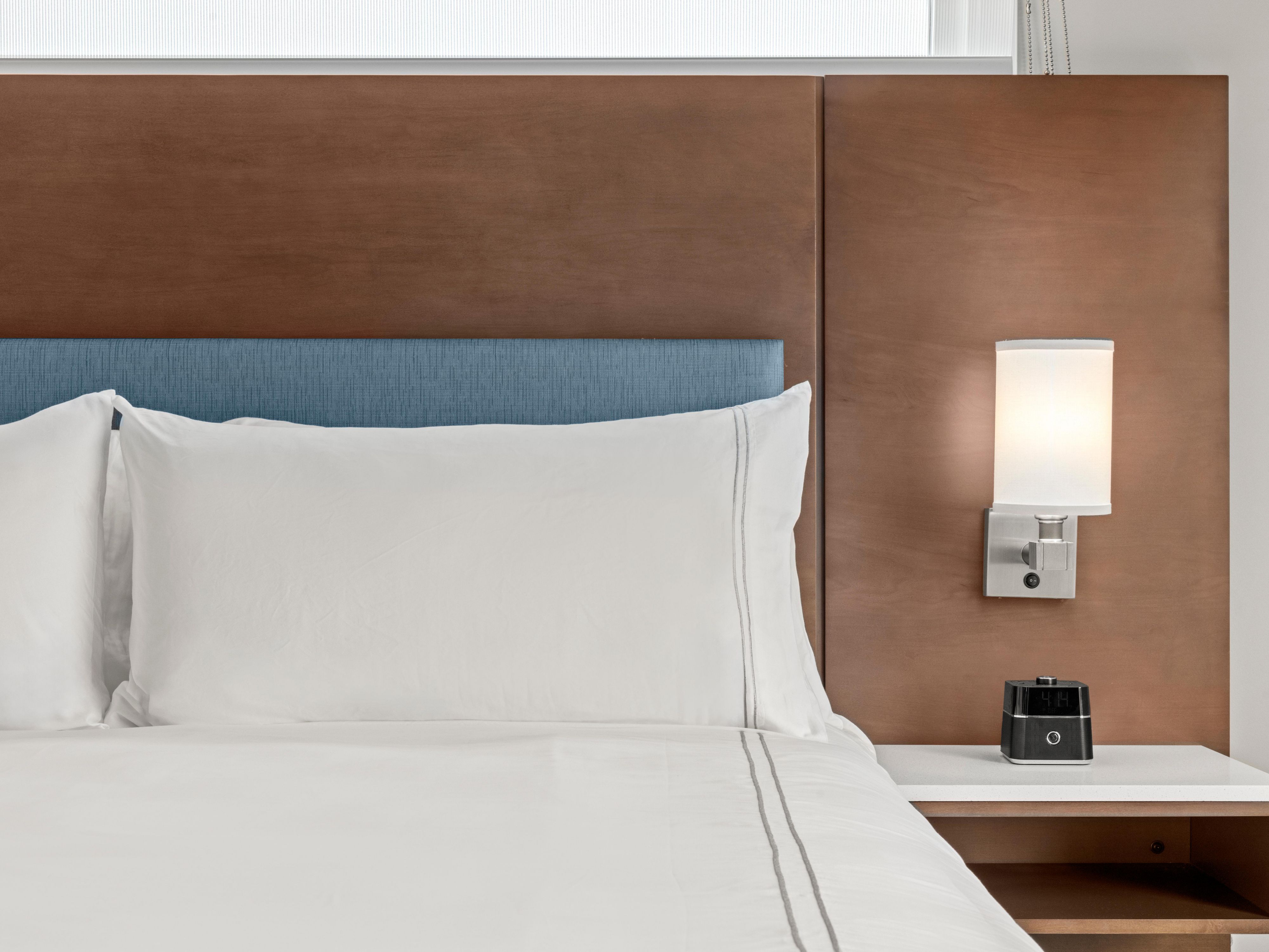 At EVEN Hotel Portland - Beaverton, we believe in making your stay as comfortable and convenient as possible. Our guest rooms come equipped with a minifridge, perfect for keeping your favorite snacks and drinks close by. Plus, with a garment steamer at your disposal, you can always look sharp and ready for anything. Feel at home while you recharge 