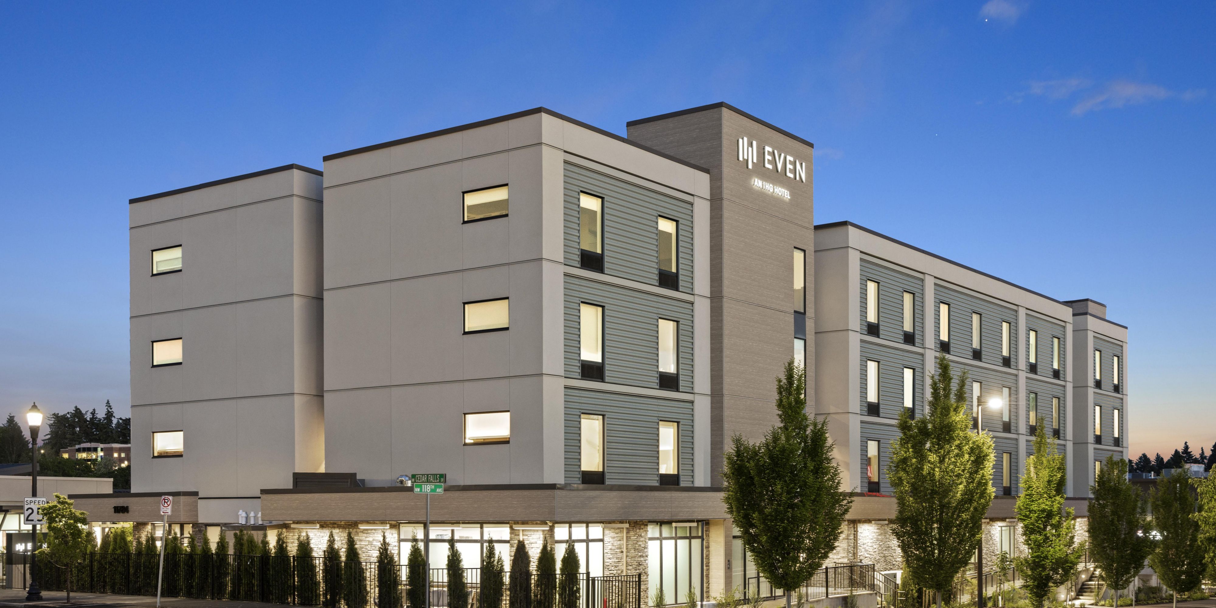 $hotelInfo.mediaDetails.diningPhotos.primaryPhoto.caption}