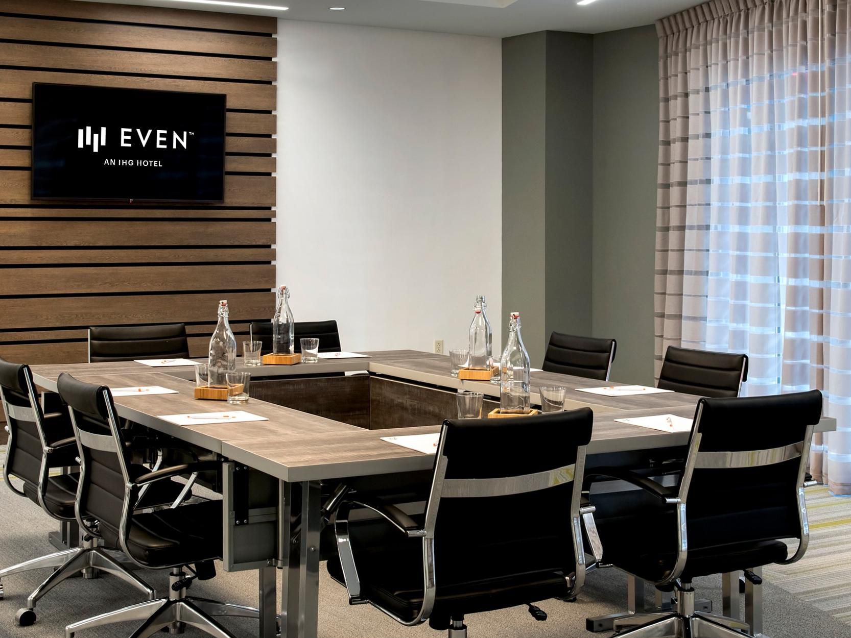 Need a place to meet? Our 800-square-foot boardroom is perfect for small gatherings or business meetings. Equipped with modern amenities and flexible seating, it's the ideal spot to get things done in a comfortable, professional setting. Let us help you host your next event with ease. 