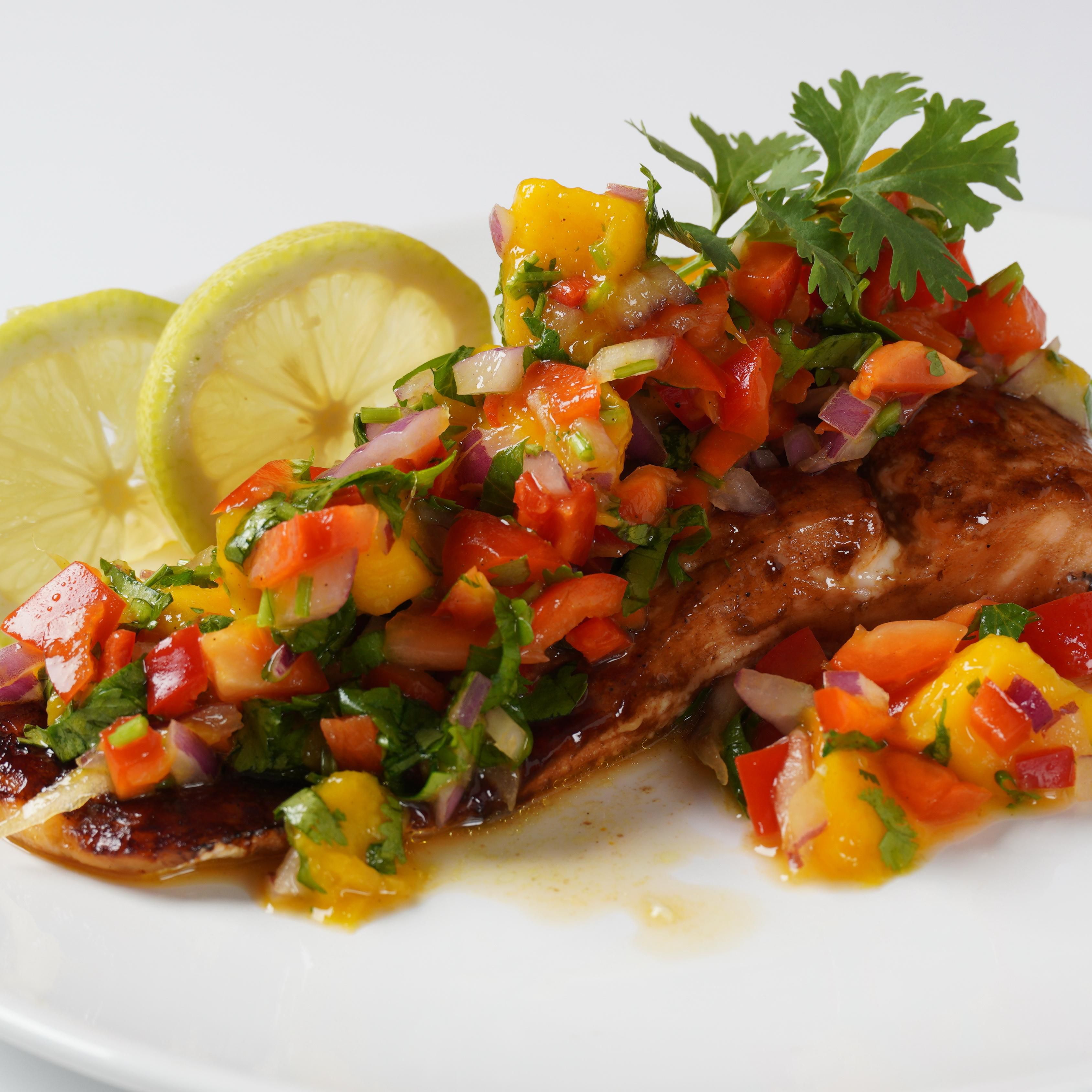 Salmon with mango salsa