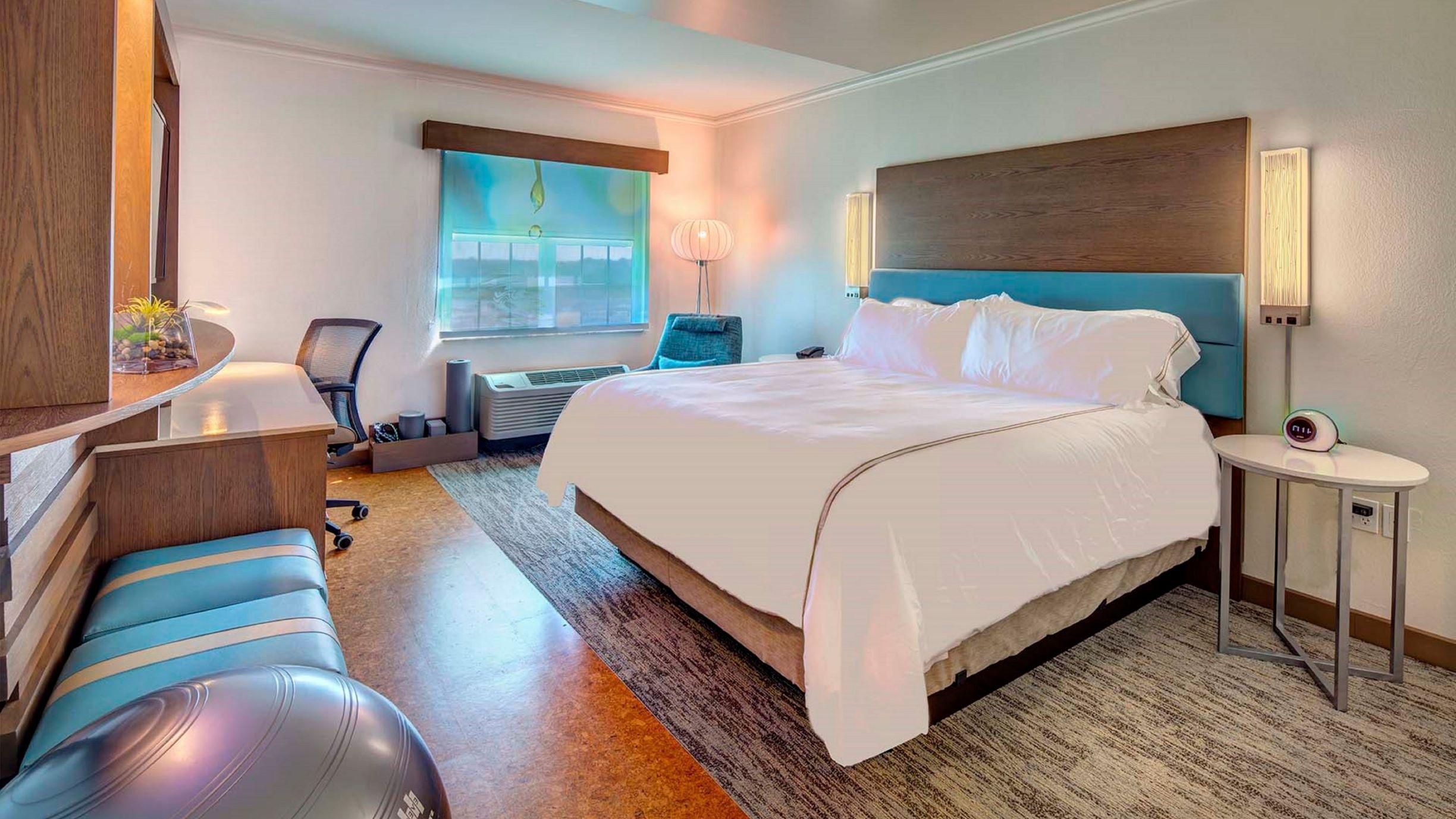 Guest room accommodations