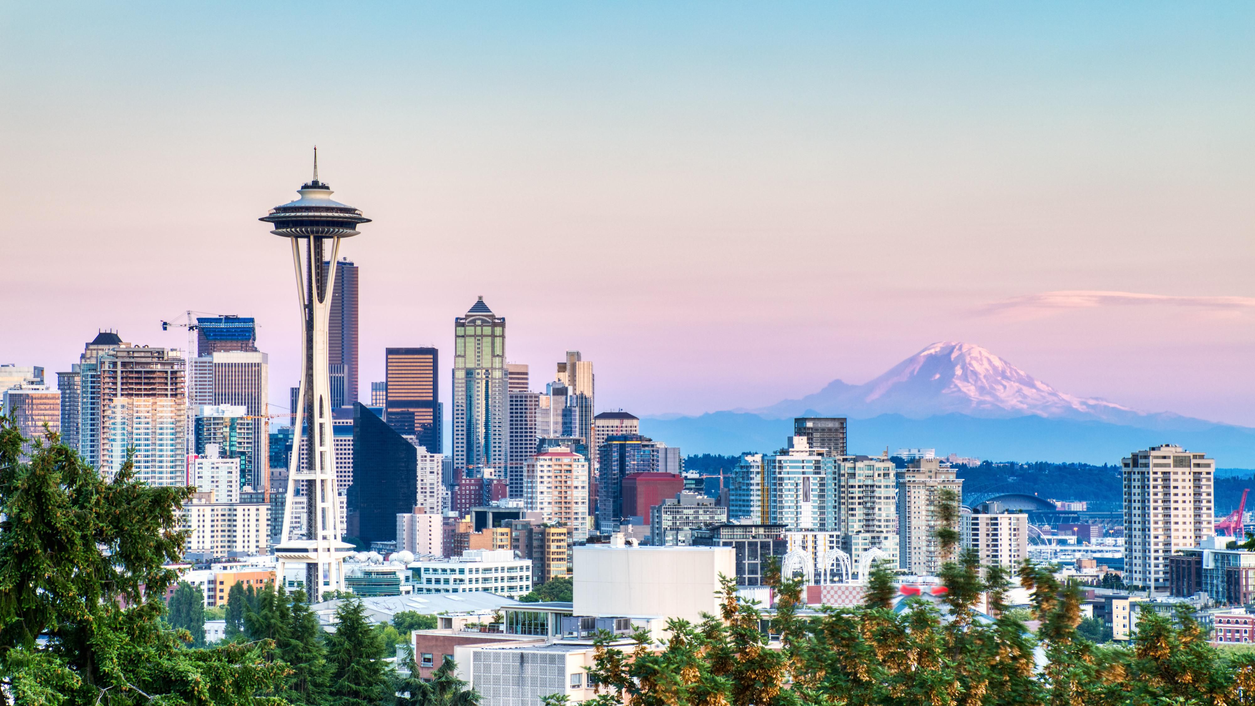 Best Hotel Near The Space Needle