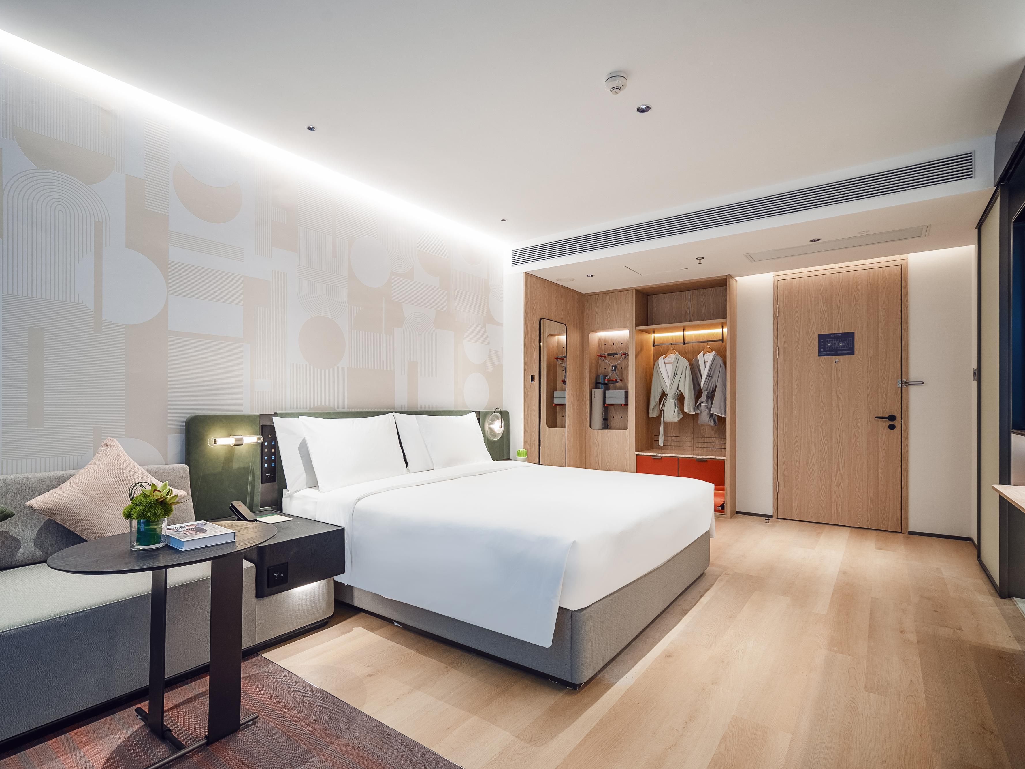 Premium Room CityView King Bed