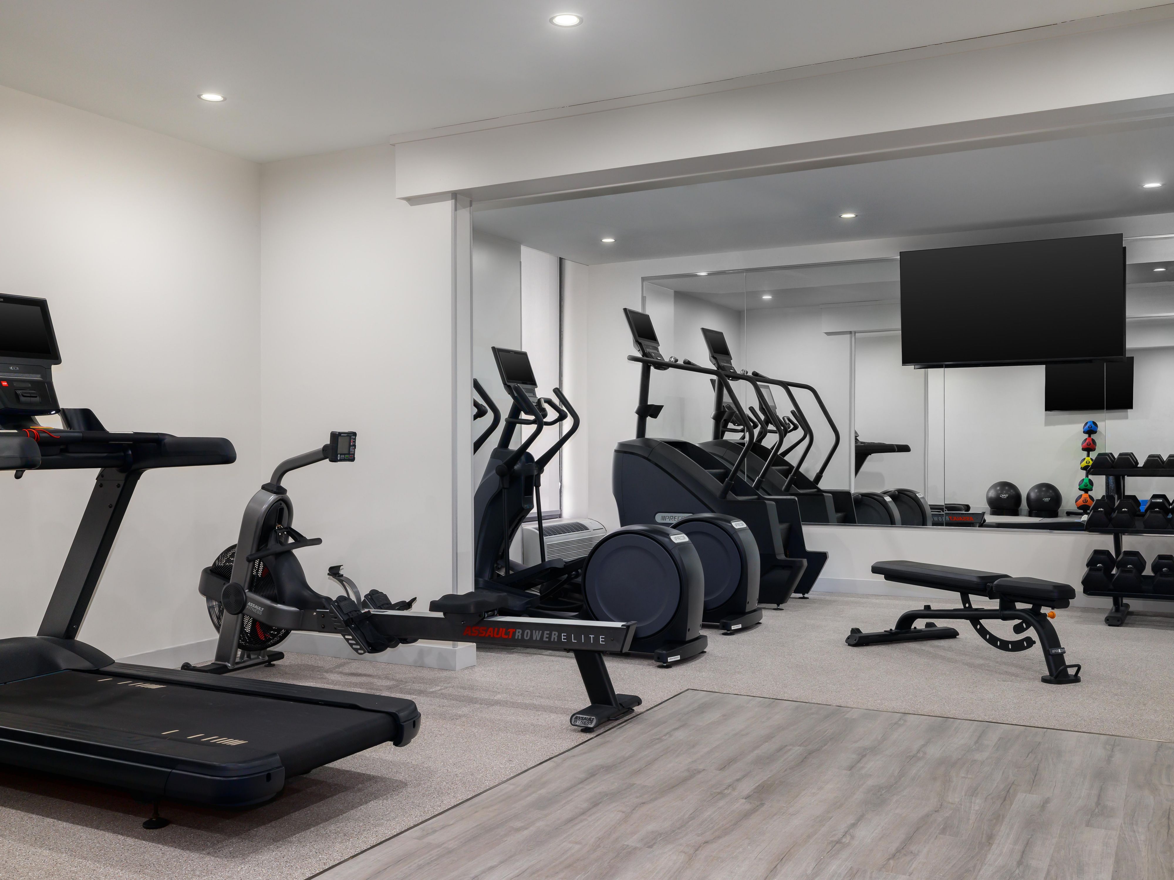 Comfort meets convenience at our hotel, with in-room fitness zones that offer a private space to maintain your routine. For more options, visit our 24-hour athletic studio, fully equipped with treadmills, ellipticals, spin bikes, and yoga gear.