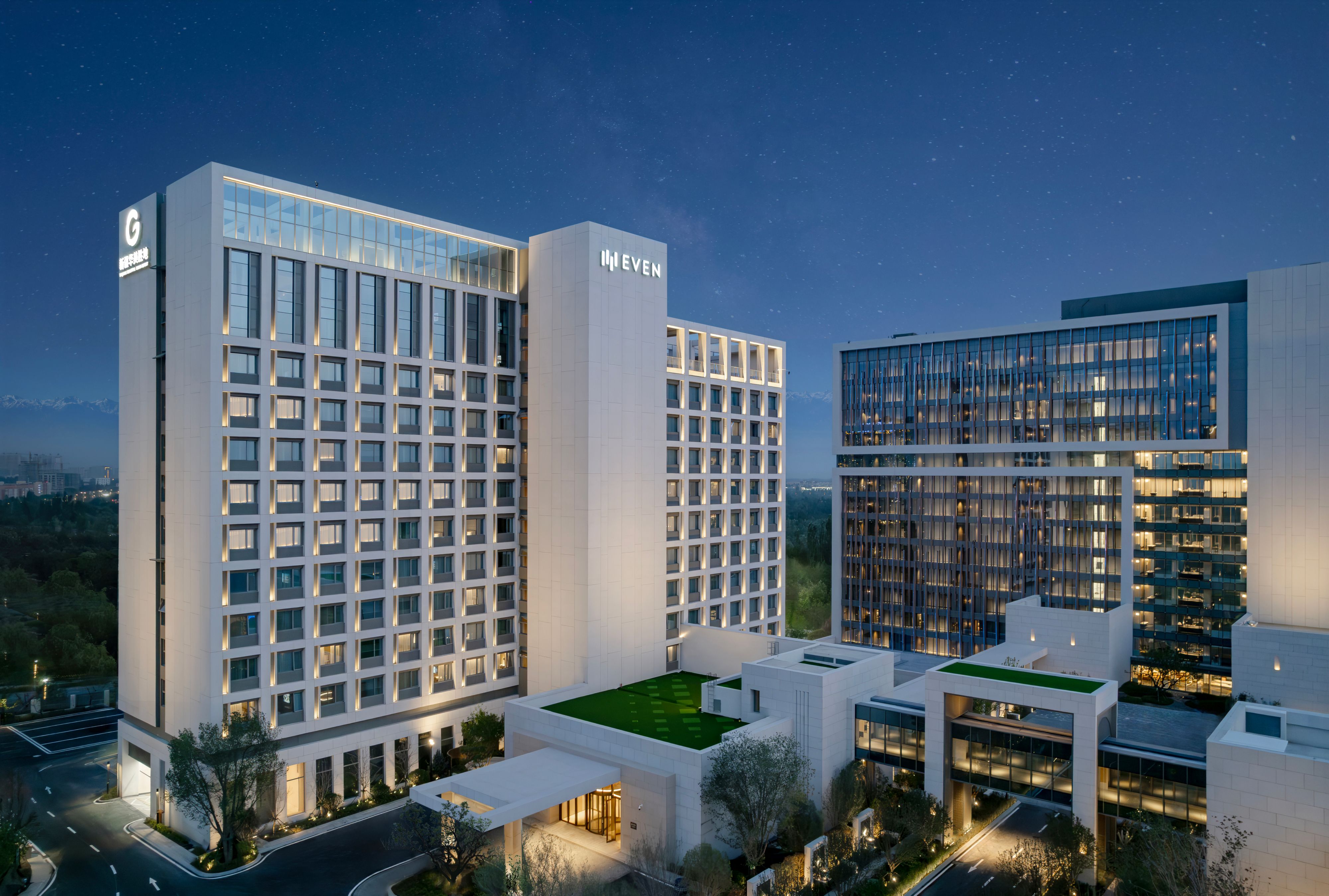 伊宁绿发逸衡酒店