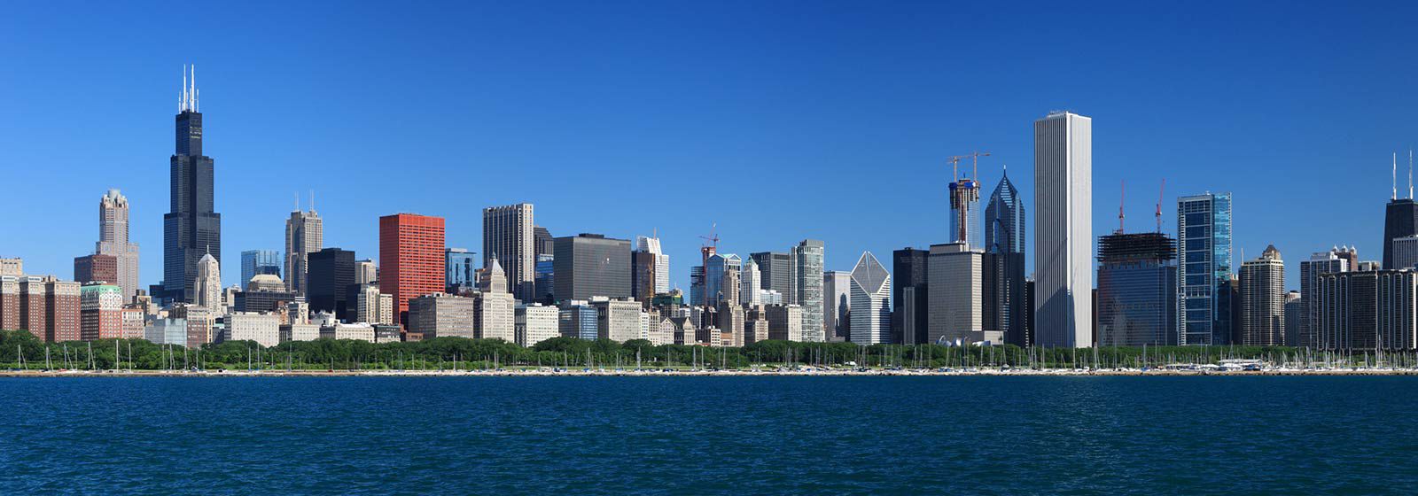 Widok na port i panoramę Chicago