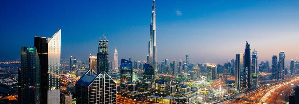 Thành phố Dubai về đêm