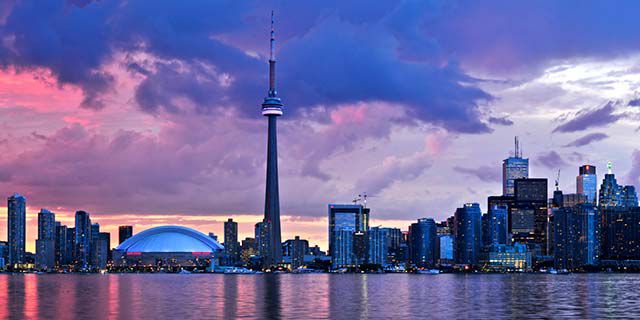 View Toronto Hotels