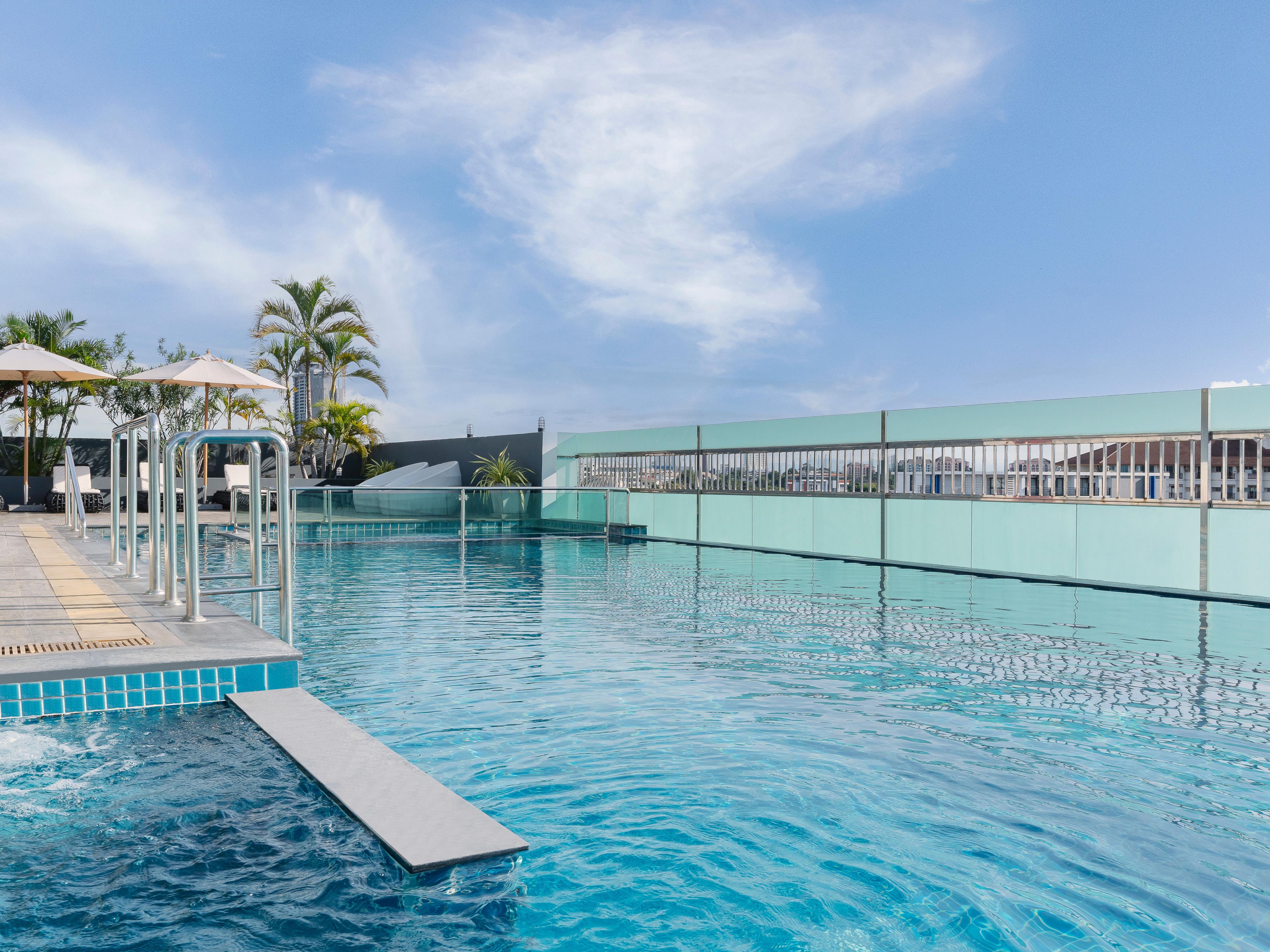 Enjoy a relaxing escape at our outdoor sky pool with panoramic views over Pattaya. With a depth of 1.20 meters, it’s perfect for a comfortable swim or a refreshing break under the sun. 