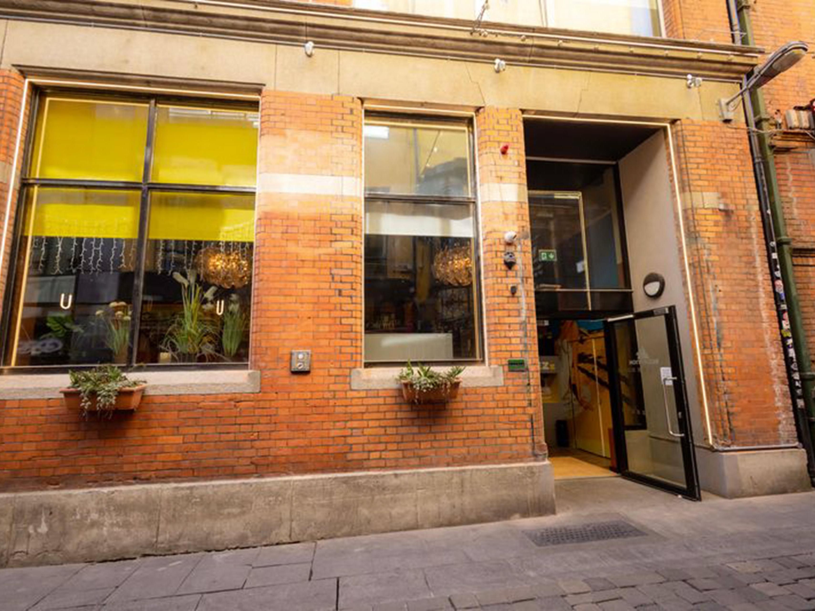 Ngoại thất khách sạn