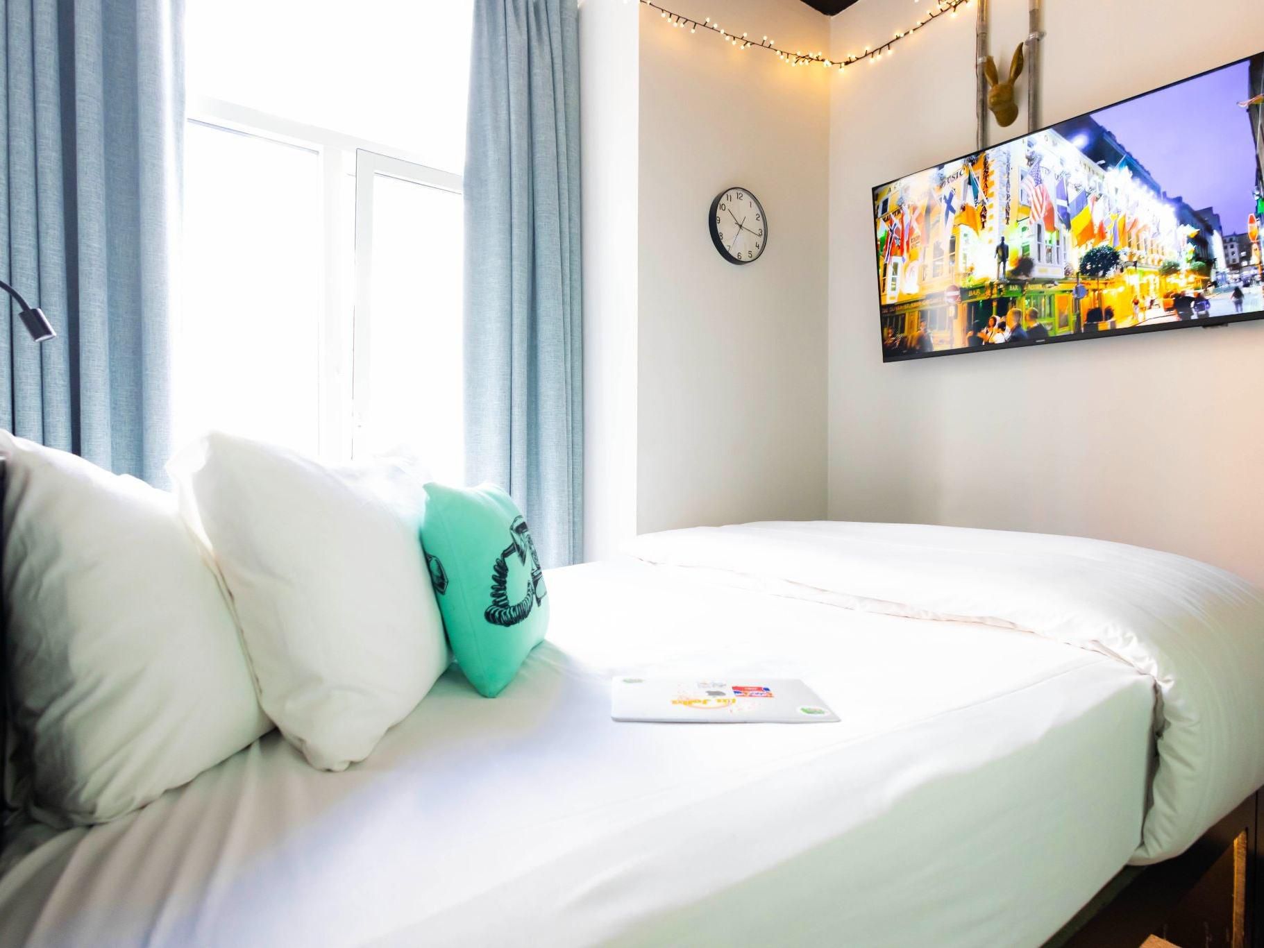 Kamar Tamu Tempat Tidur Double