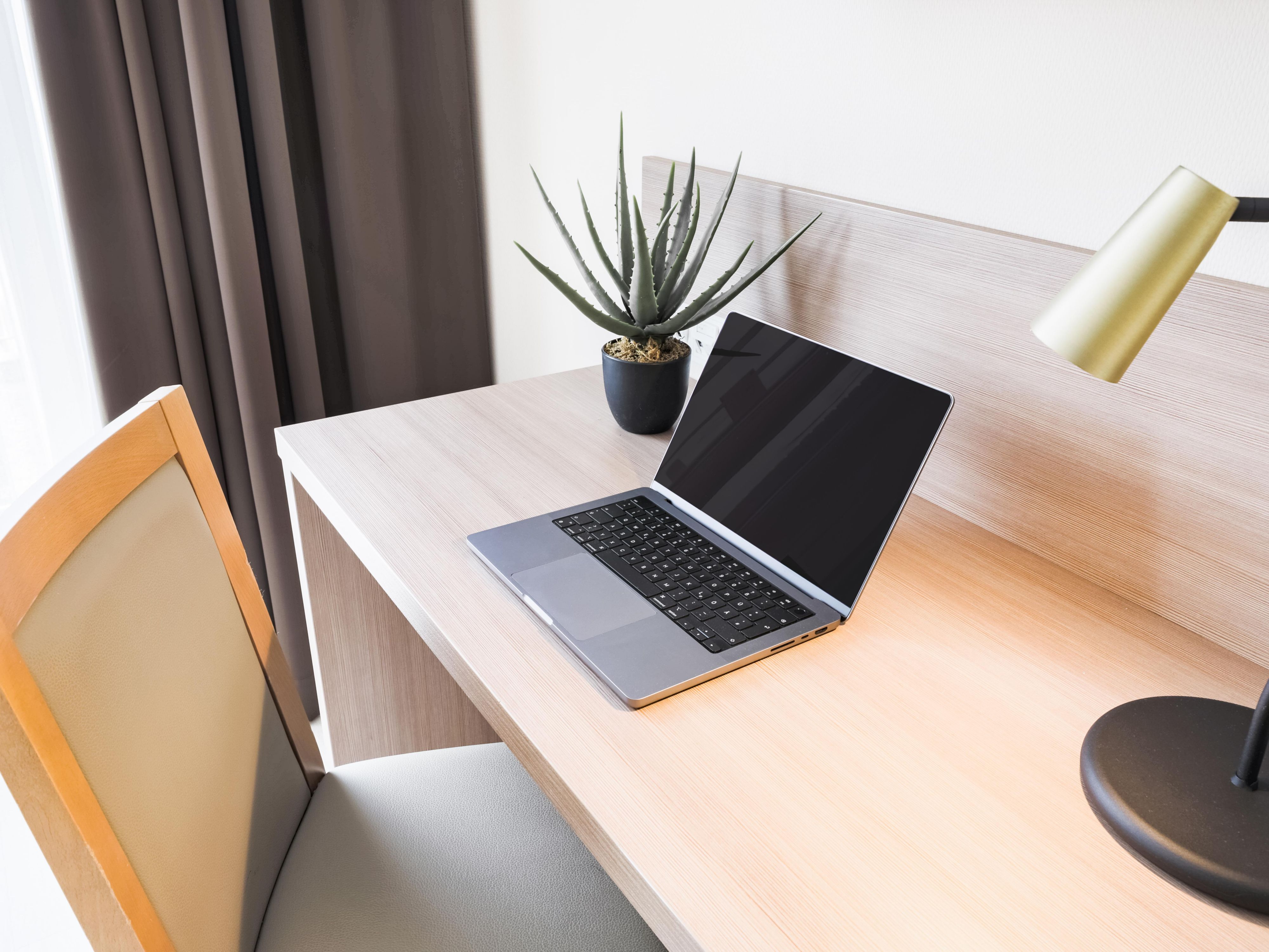 Work in style with daylight desks in your guest room