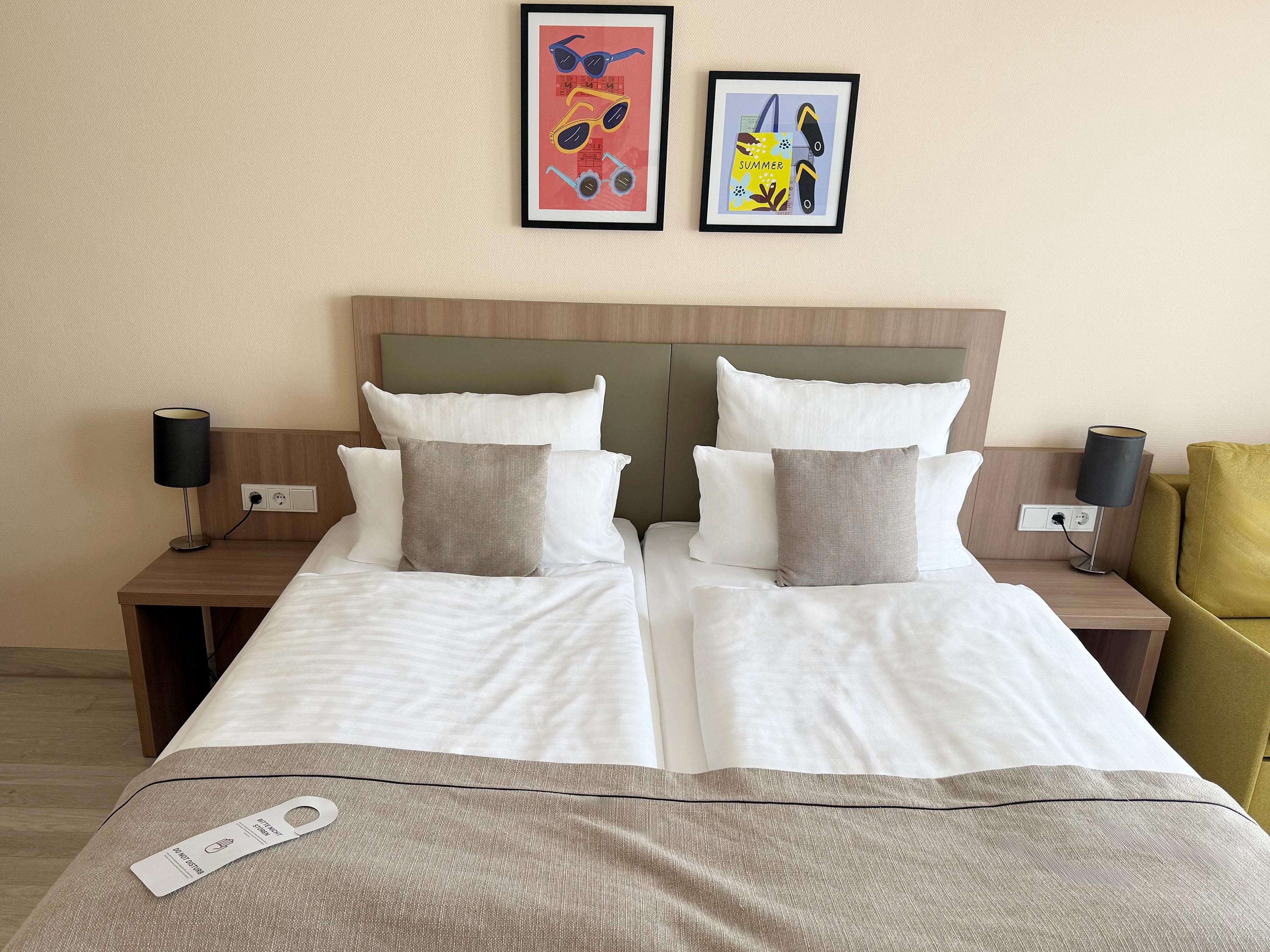 Charge up next to your bed in our modern Düsseldorf rooms