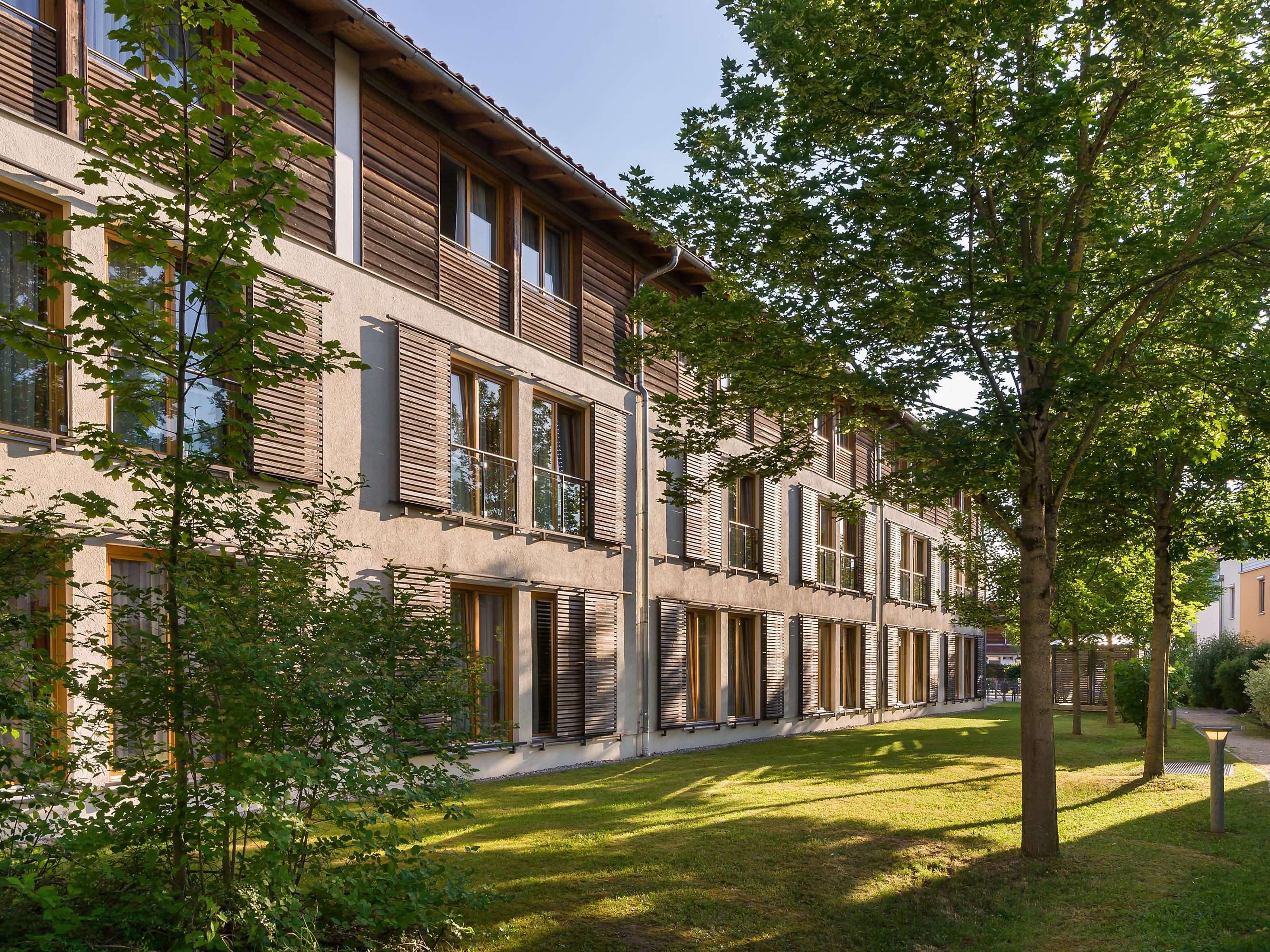 Tucked away in leafy Haar, our hotel offers a calm escape just outside the buzz of Munich. Surrounded by open fields and fresh air, it's the perfect place to recharge after a busy day. And with easy access by car – minus the city traffic – getting here (and getting going) couldn’t be simpler.