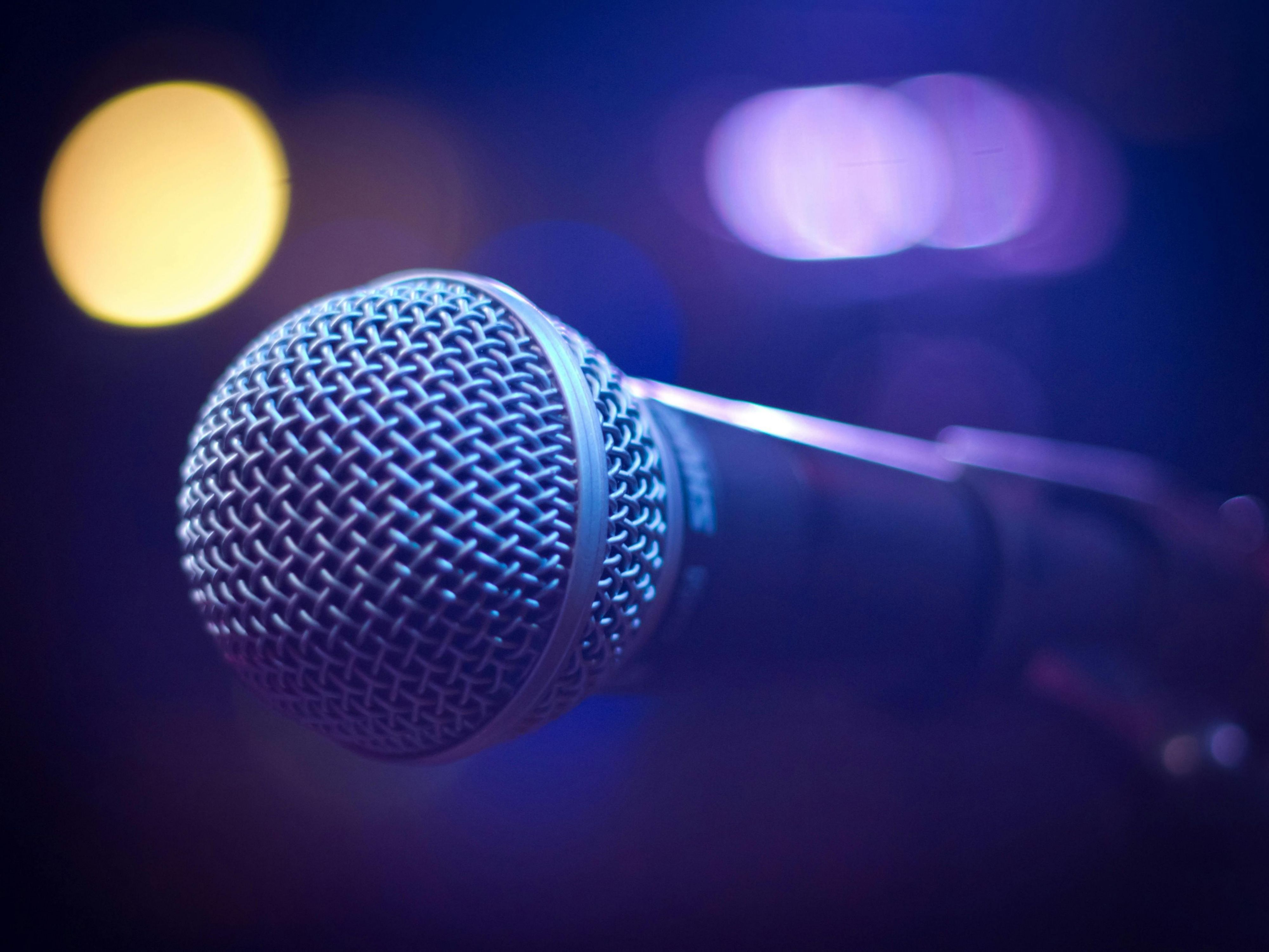 After Ed Sheeran’s concert at Olympiahalle, relax at Garner Hotel Munich Messe. Enjoy modern rooms, warm service, and fast connections to the city – ideal for music lovers who value comfort.