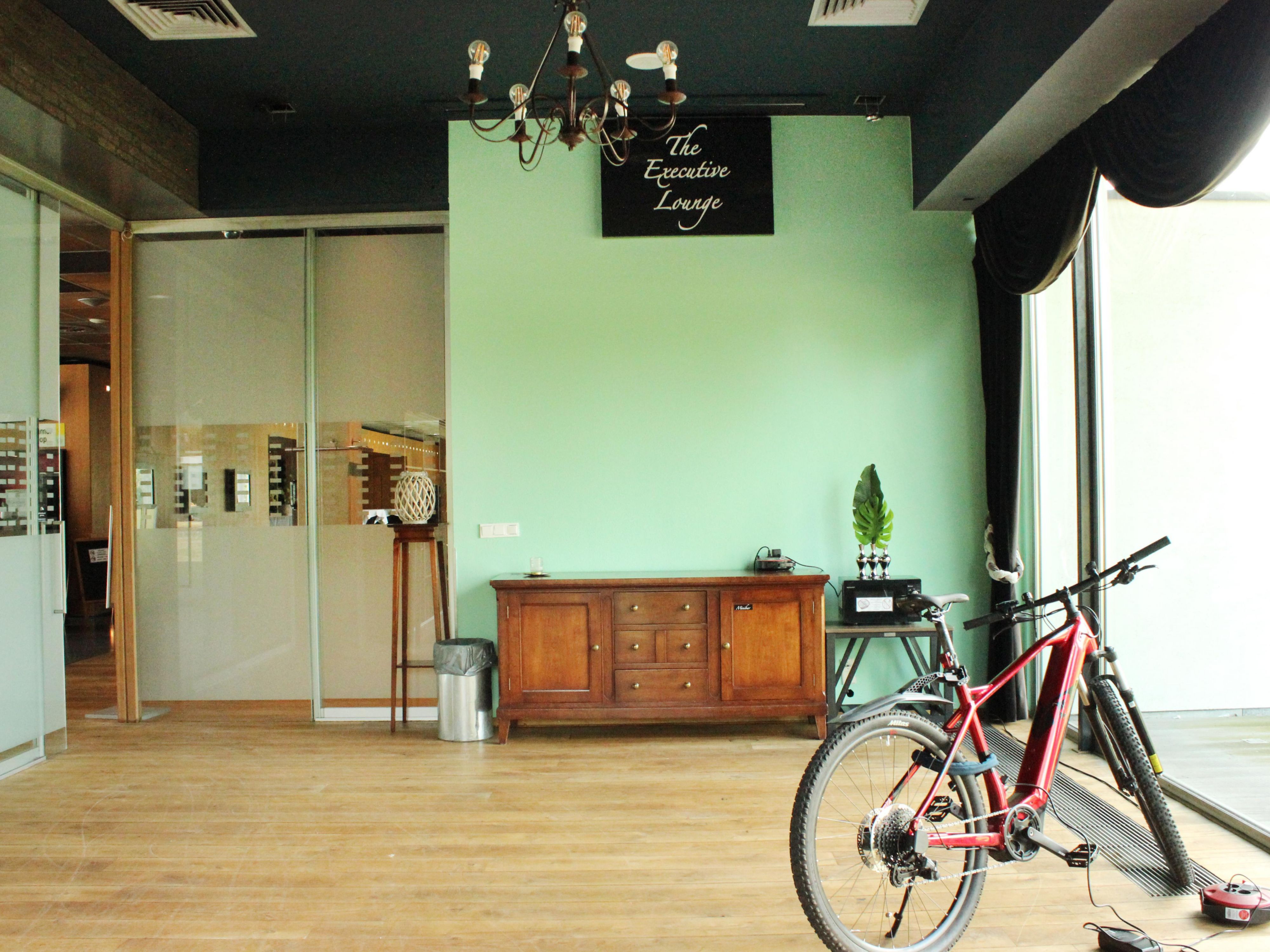 Bring your bike or e-bike along and park it securely right in the hotel. Our dedicated bike parking area offers a safe spot plus an e-charging station to power up your ride. Enjoy worry-free exploring knowing your bike is protected and ready for the next adventure!