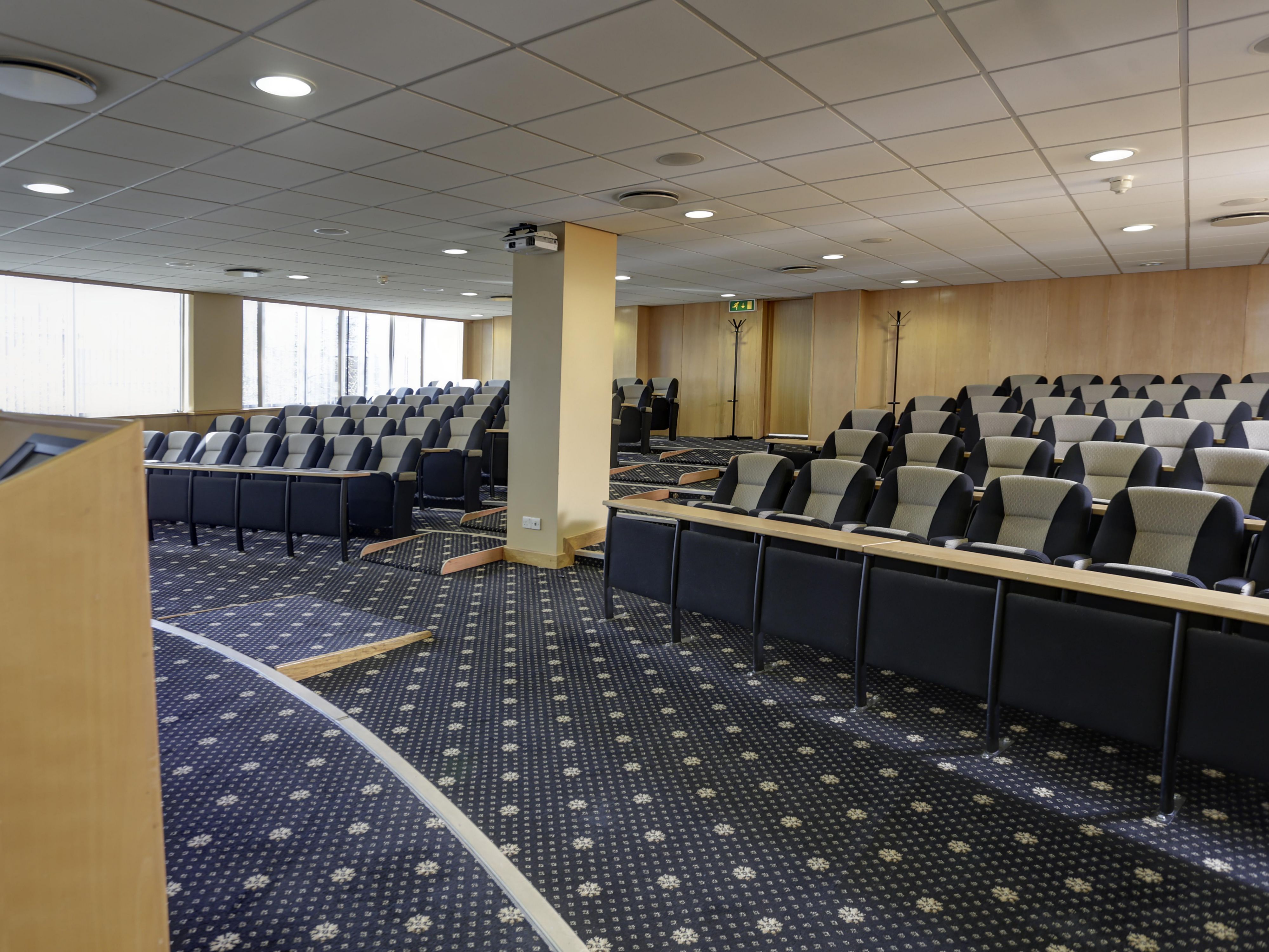 Present to your team in our air conditioned tiered lecture theatre. The ideal space for hosting training, seminars, presentations or viewing sporting events.
