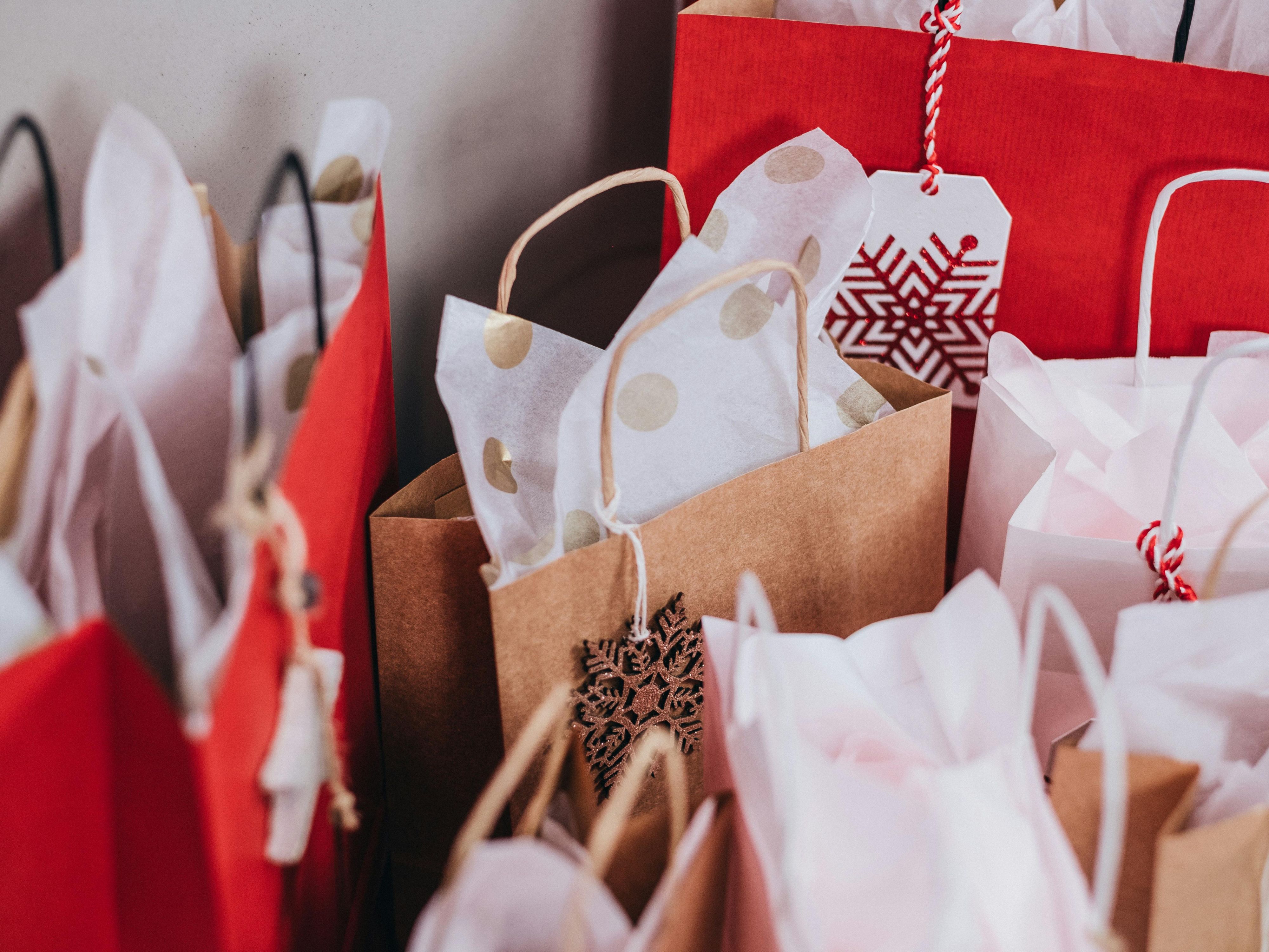 Spend a relaxing and cozy weekend in Oberhausen and take advantage of the proximity to Westfield Centro, where you can do your Christmas shopping stress-free and with joy. With the beautiful Christmas market rightin front of the mall, your holiday shopping will be a relaxed and unforgettable experience.