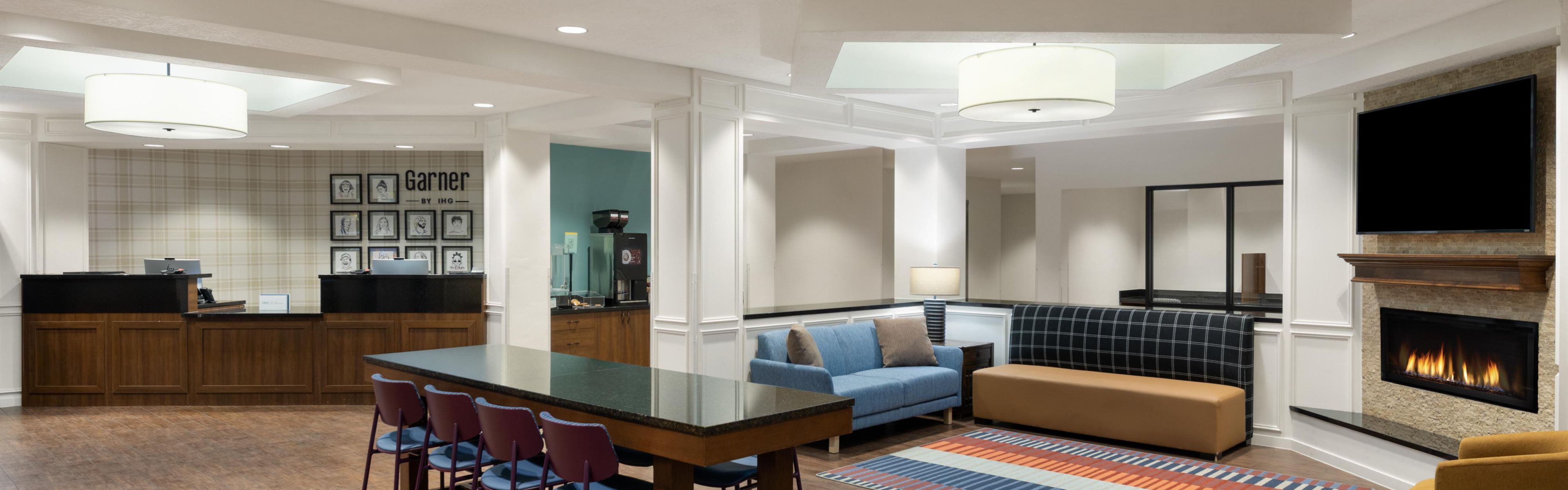Hotel Sitting Area