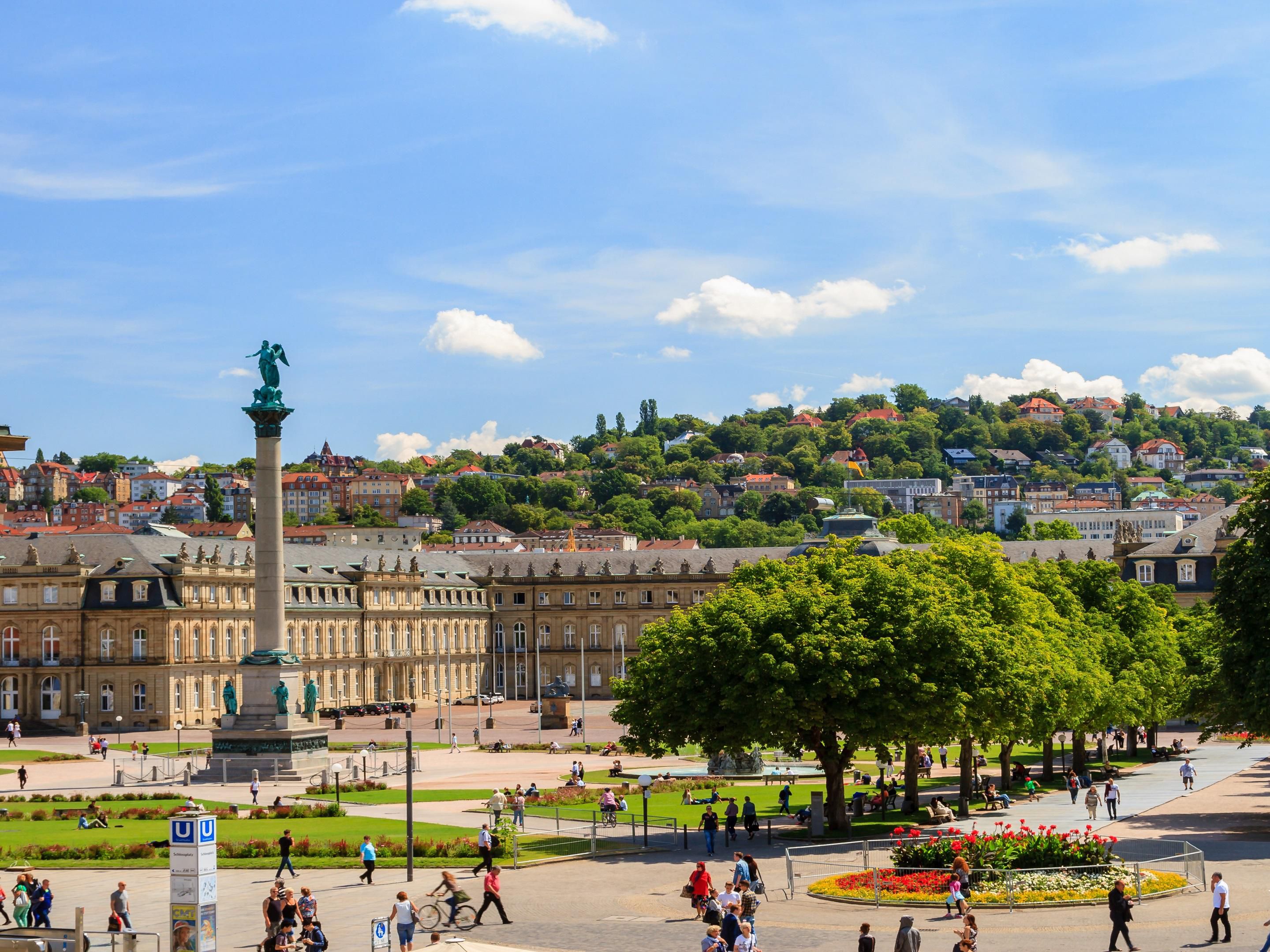 With its unbeatable city-centre location, Garner Hotel Stuttgart puts you within walking distance of everything. Shops, sights, restaurants, and public transport are all just steps away. Whether you're here for business or exploring the city, it's the perfect starting point for your stay.