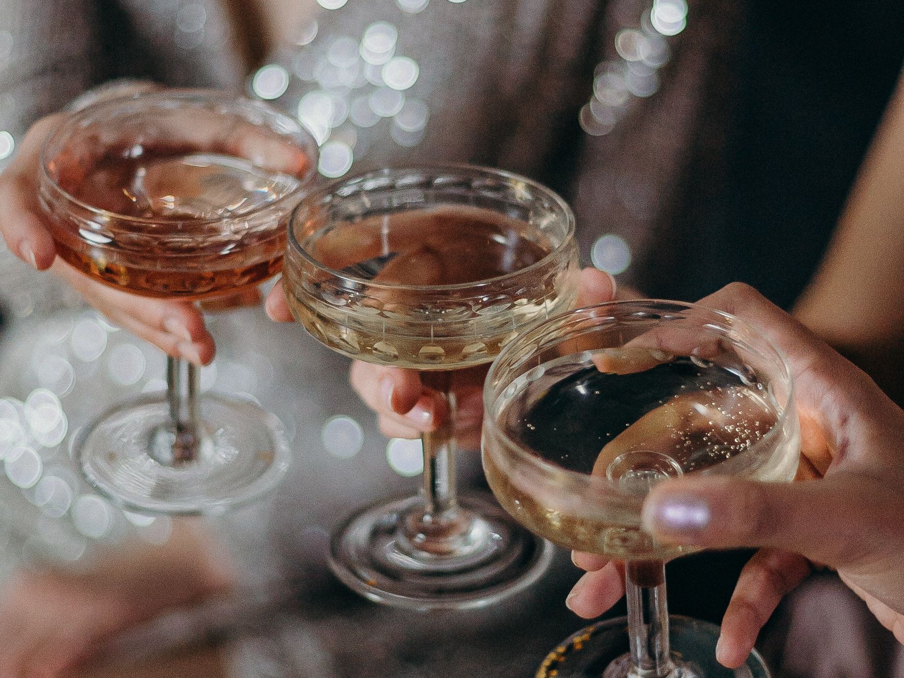 champagne glasses toast