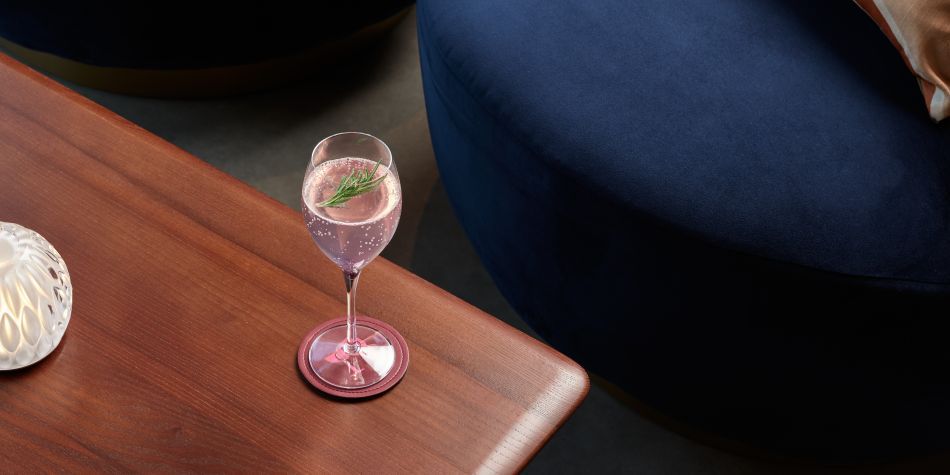 pink spritz cocktail