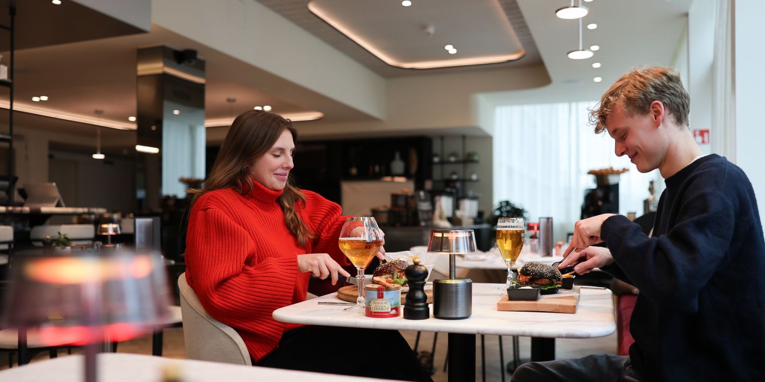 couple dining at STROOM
