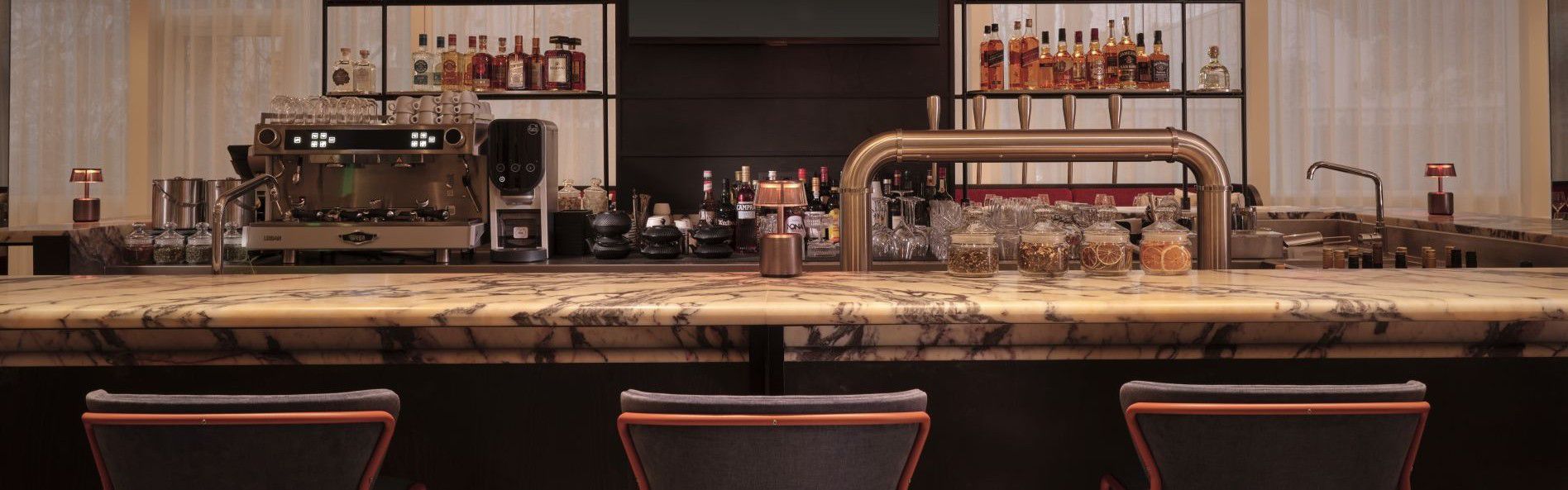 STROOM bar area