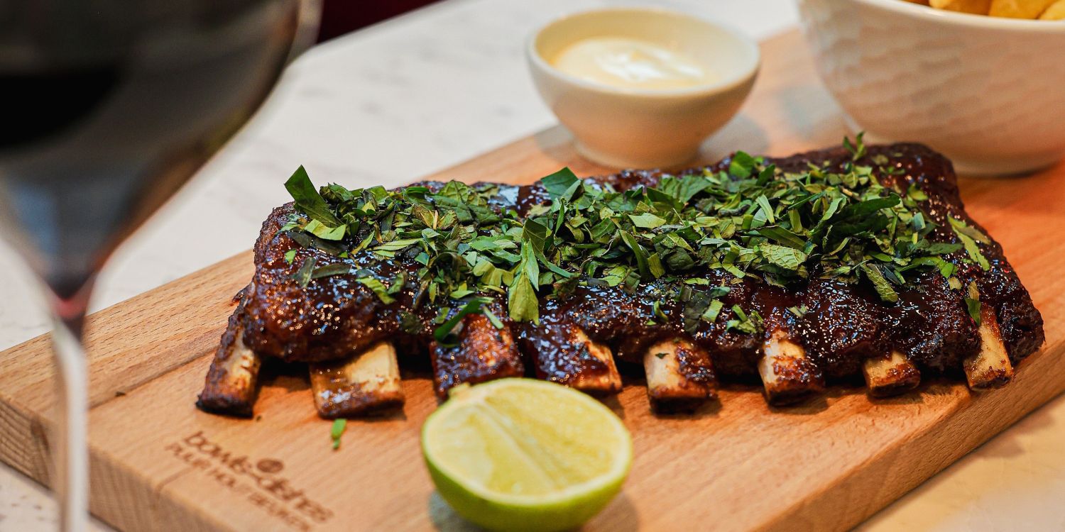 ribs and red wine