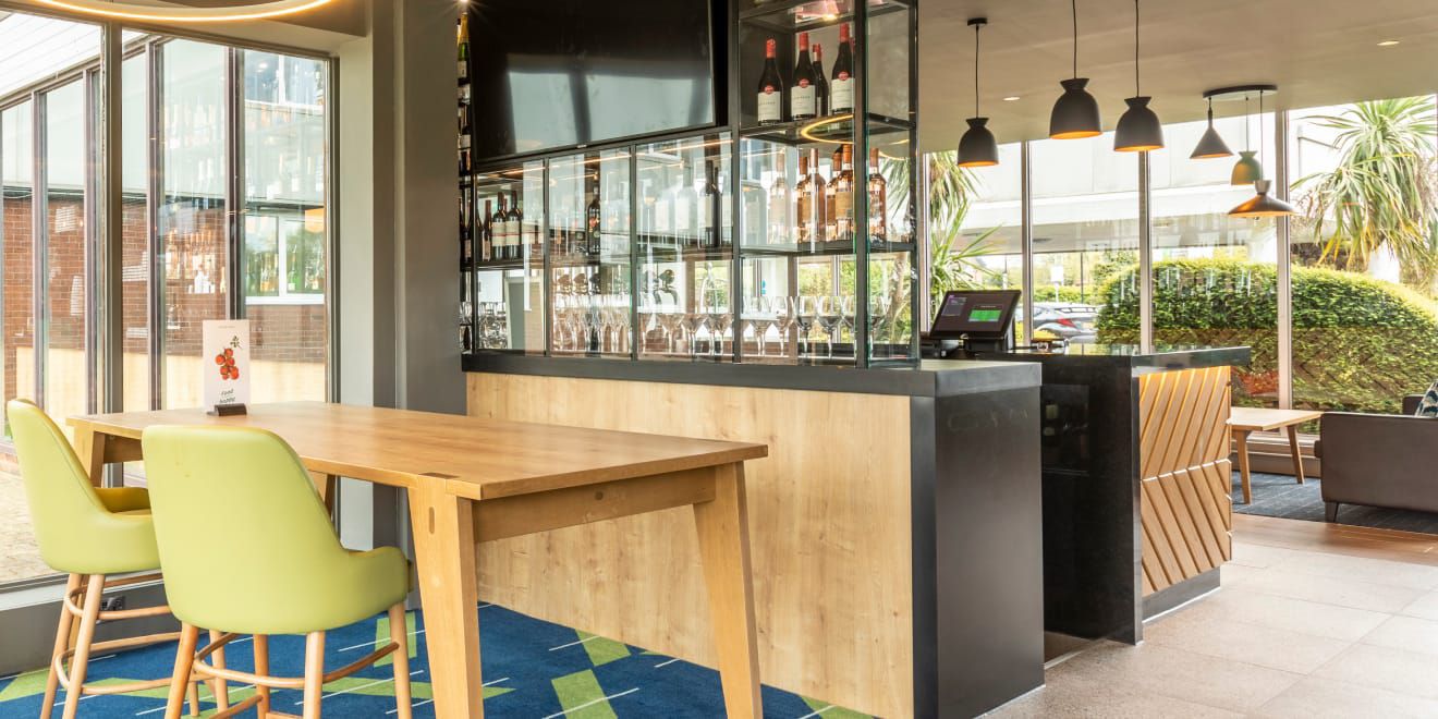 Holiday Inn® Hotels | Book Family Friendly Hotels Worldwide | Official Site
