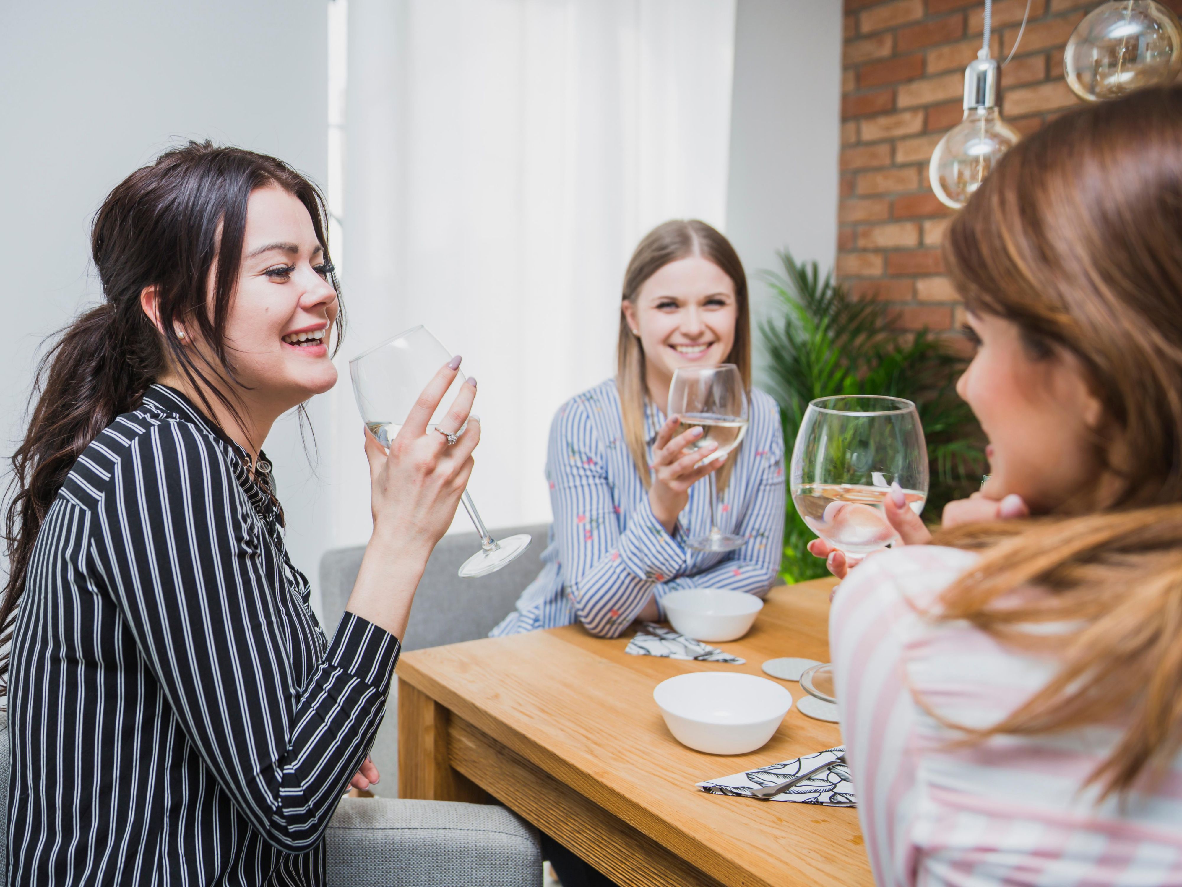 Our hotel proudly hosts the monthly WOW Breakfast Club – a vibrant networking event for women, full of inspiration, empowerment, and good vibes. Looking for an event space yourself? Our bright, welcoming spaces are perfect for creative gatherings. For more info, feel free to contact us!