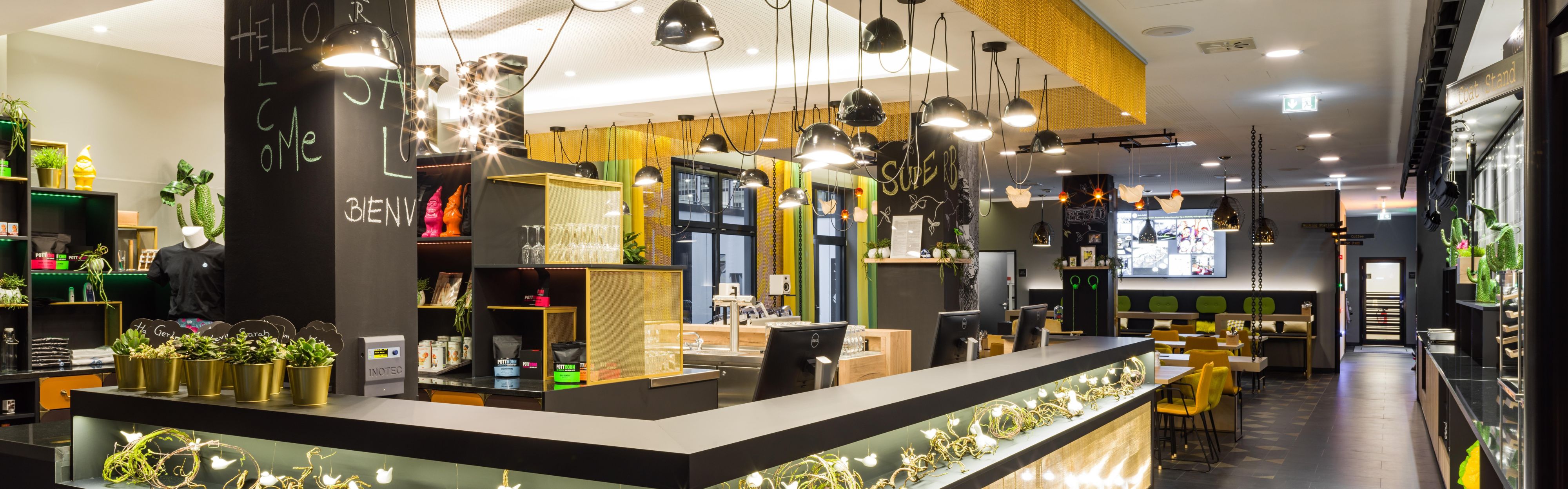 Holiday Inn - the niu, Cobbles Essen Reception
