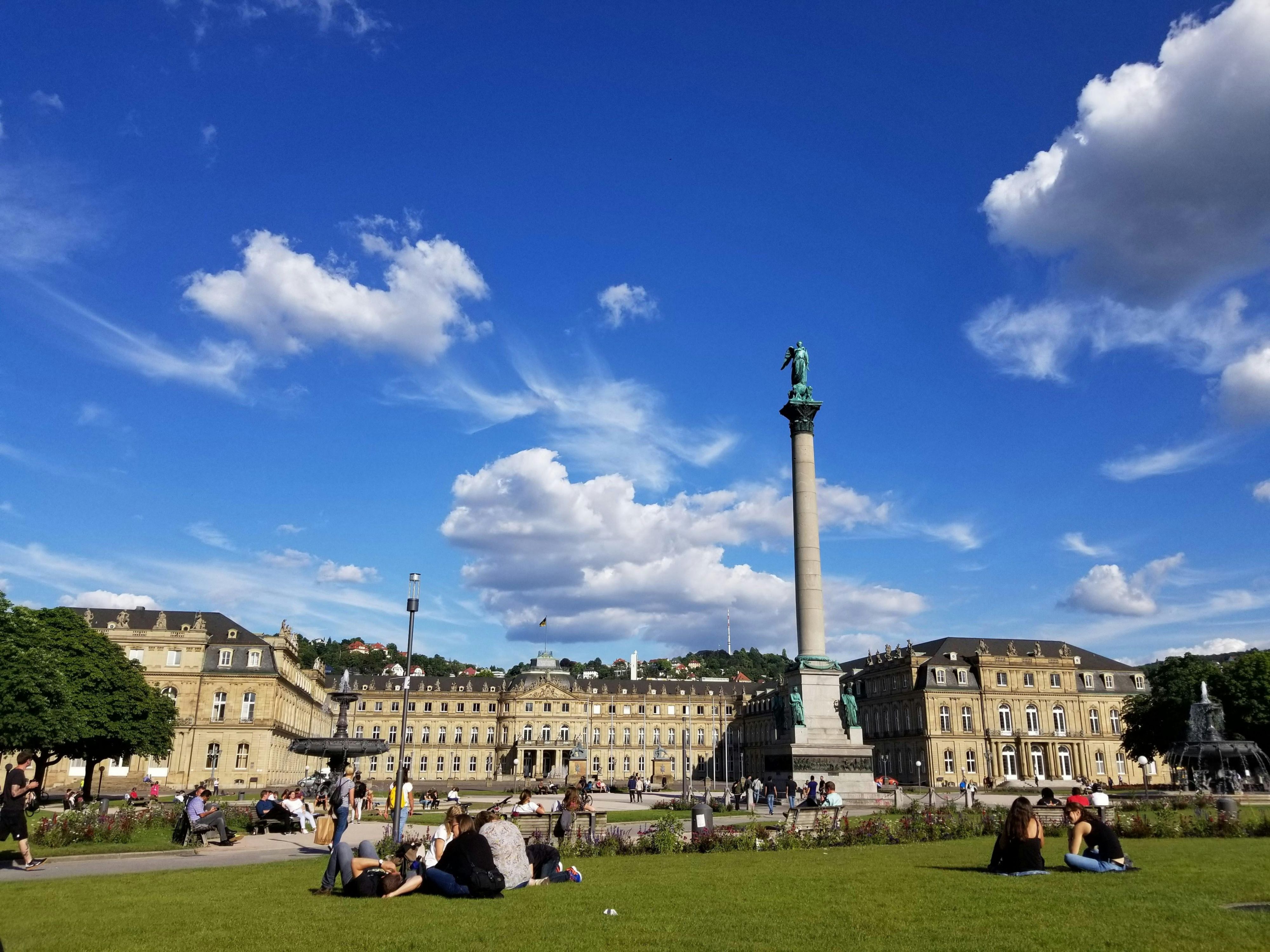 Enjoy easy access to Stuttgart from our Timber Esslingen am Neckar Hotel, just a short drive away via the A8 highway. With ample parking and quick road connections, you can effortlessly explore the vibrant city while relaxing in the charming atmosphere of Esslingen. Your seamless journey starts here.