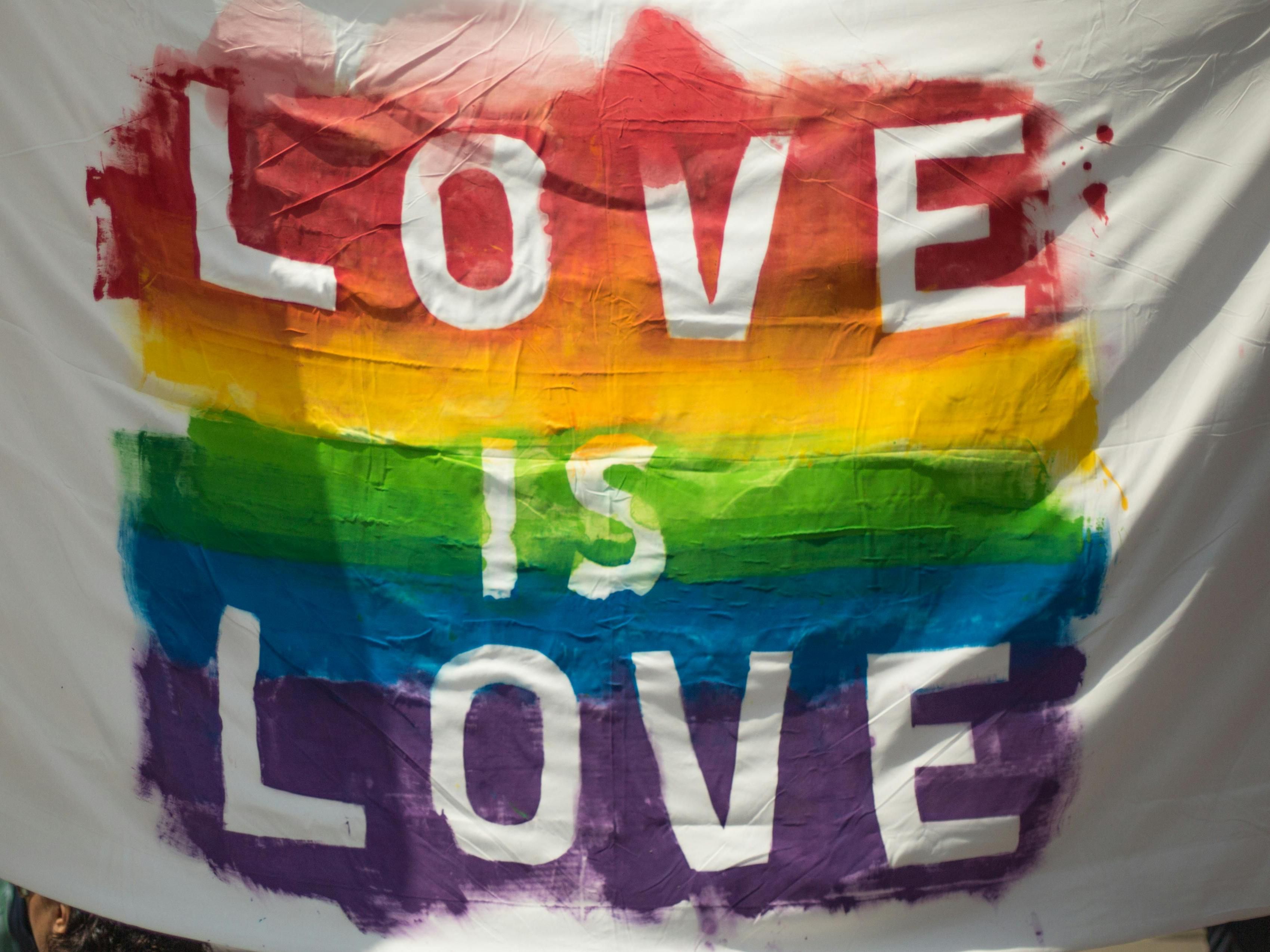 Visit CSD Frankfurt 2025 from 17 to 20 July under the motto Bazaar of Diversity, the colourful pride event celebrating love, diversity, and tolerance. Join the parade, stage shows, and parties. At our Holiday Inn the niu, Charly Frankfurt City, you will stay in style in the vibrant district near the central station.