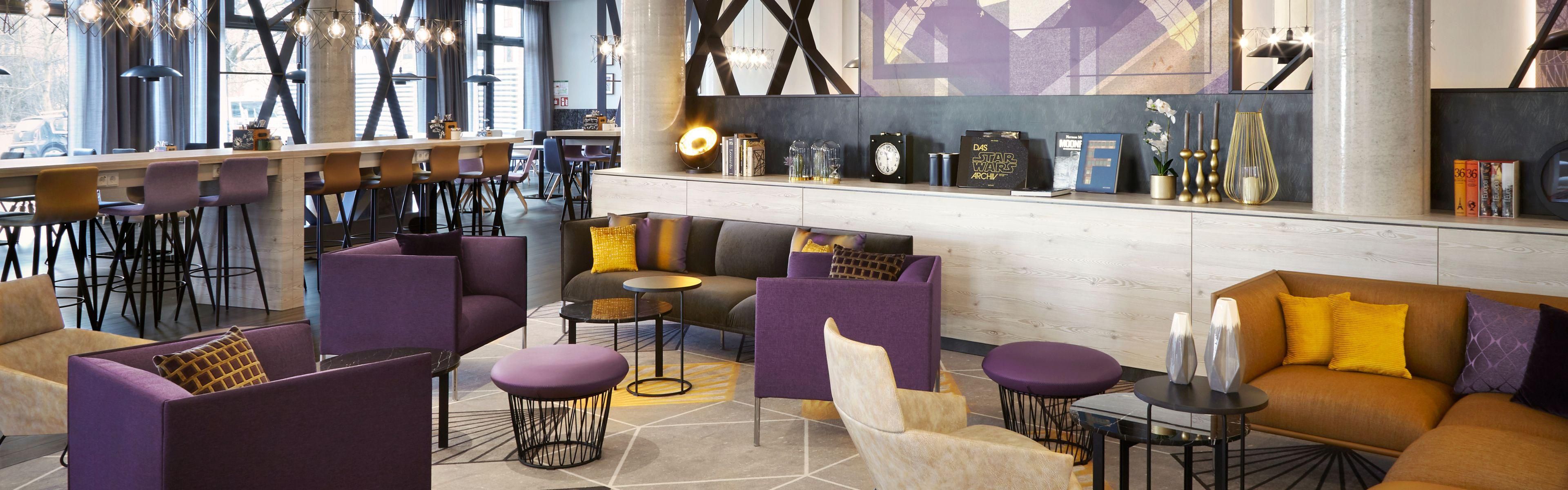 Holiday Inn - the niu, Air Frankfurt Messe Hotel Lobby