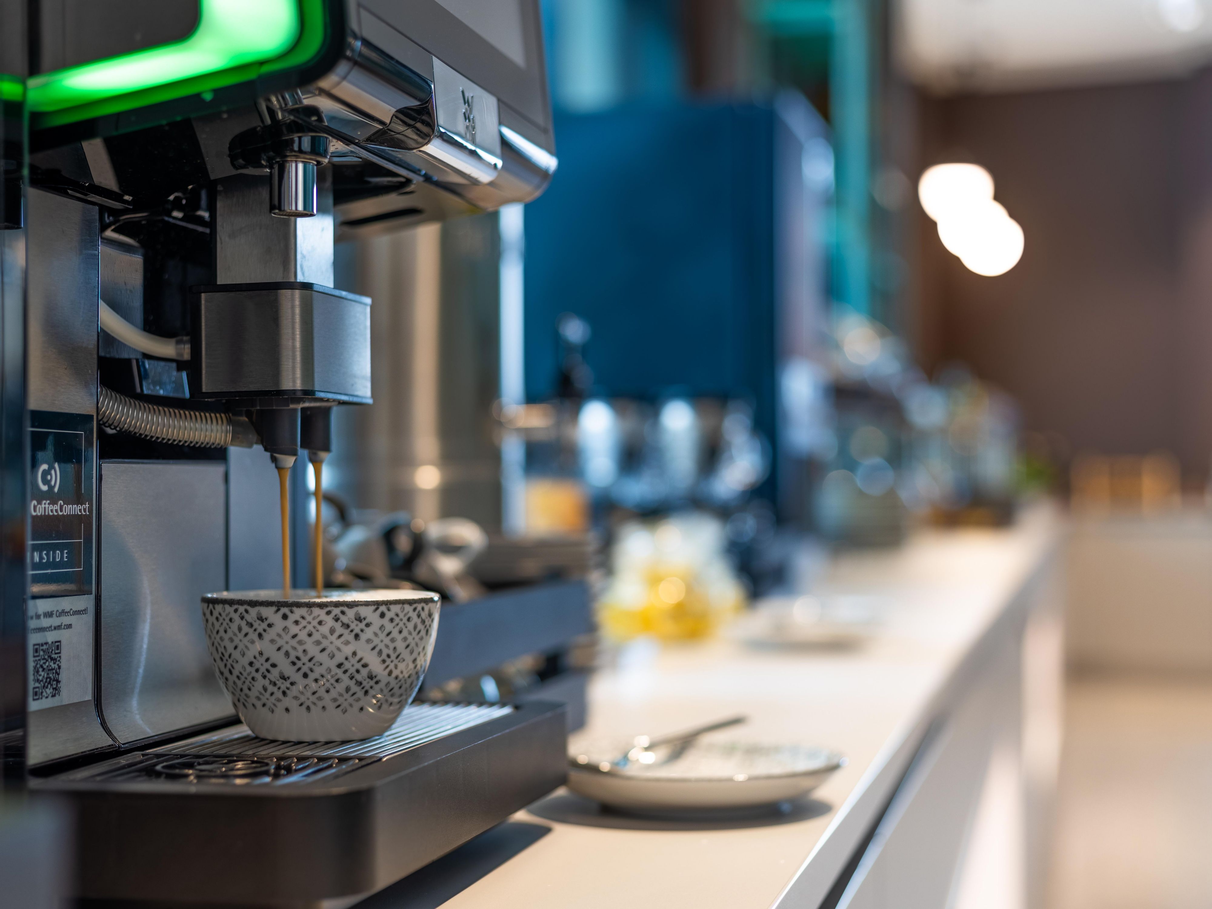 Enjoy worry-free travel with our special offer that includes an overnight stay in a comfortable room, breakfast for up to two people, and a parking space. Perfect for those who appreciate comfort, convenience, and a relaxed start to their journey.