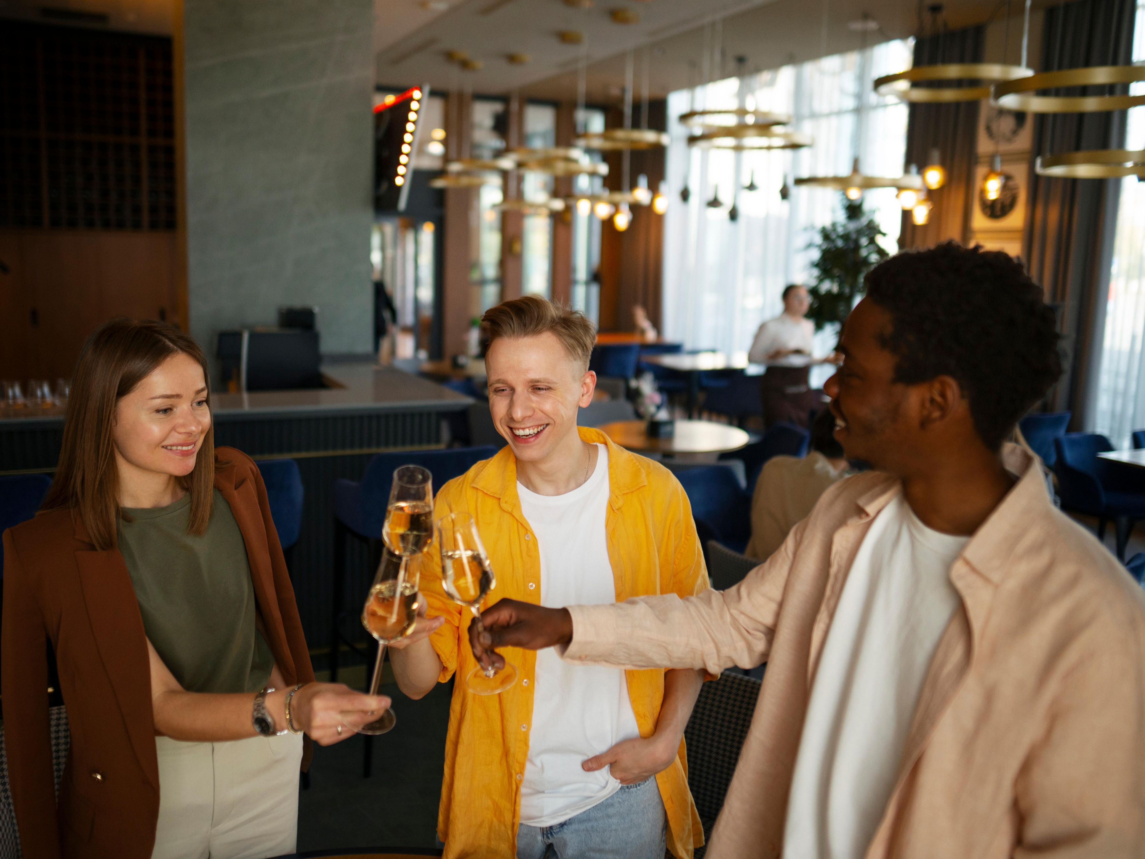 From July 1 to September 30, join us once a week for our “Summer Splash – meet the Welly team", enjoy light snacks and soft drinks, and if you like, try a glass of Schleswig-Holstein wine or local beer. A relaxed chance to connect and chat with our team and find out the hidden gems of Kiel.