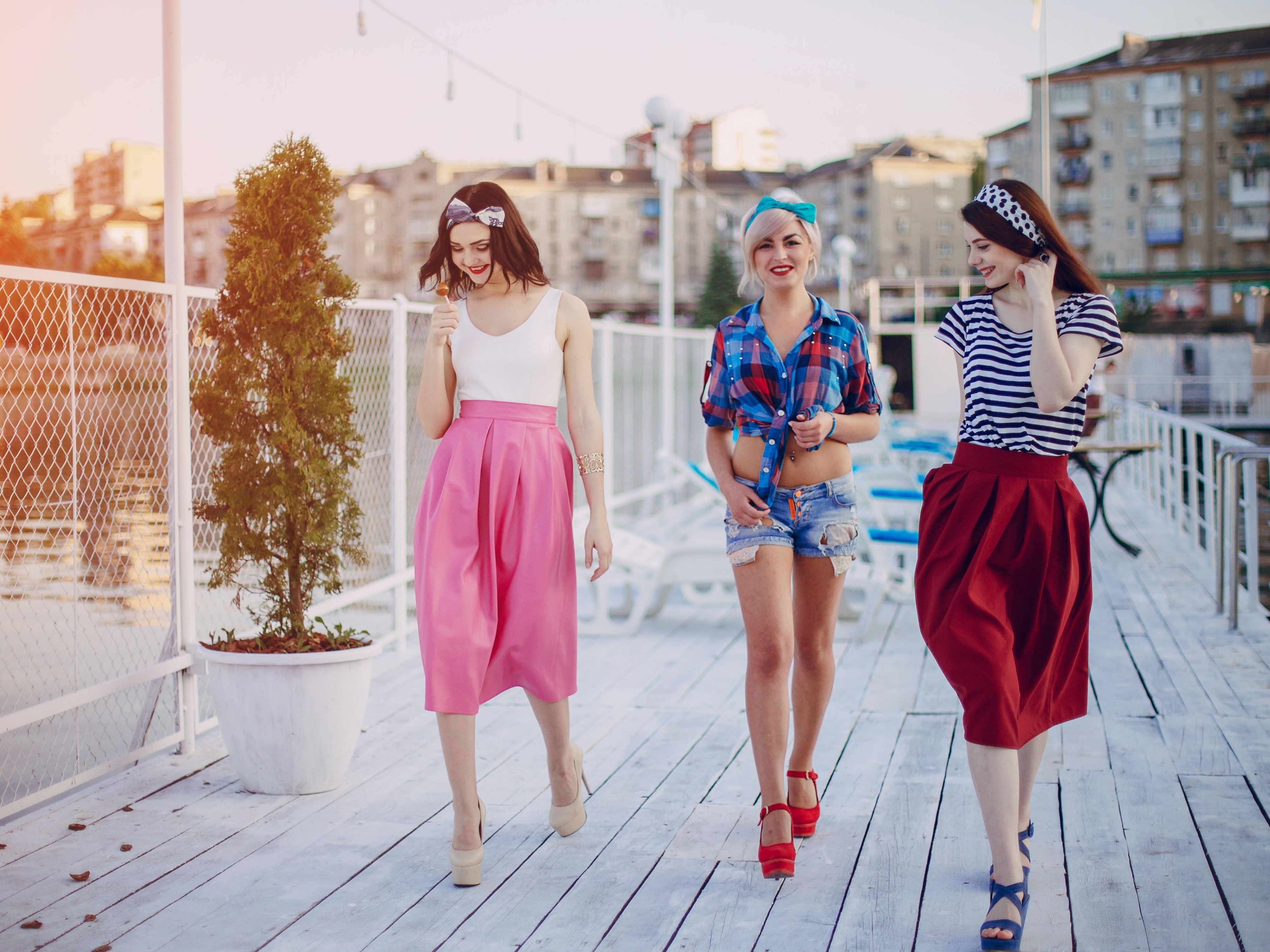 Experience local fashion vibes at “Kiel Kann Catwalk” from July 4–8! Already staying with us? Don’t miss the free aftershow party on July 5 at the Holiday Inn – the niu, Welly Kiel. Discover Kiel’s flair, fair fashion and stay right where it happens. Aftershow party is open for everyone!